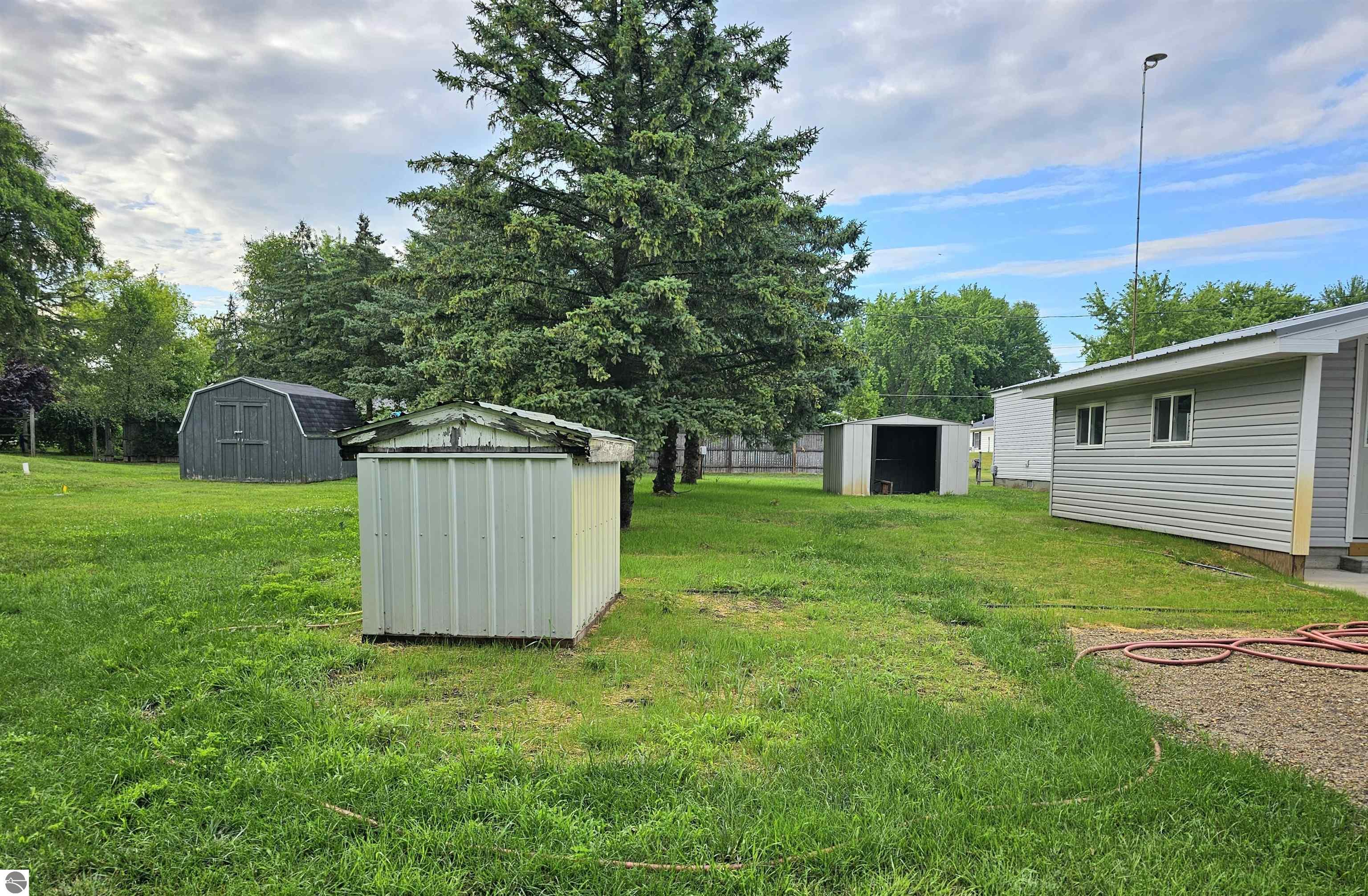5955 N Pendell Road, Elwell, MI 48832 — Photo 39