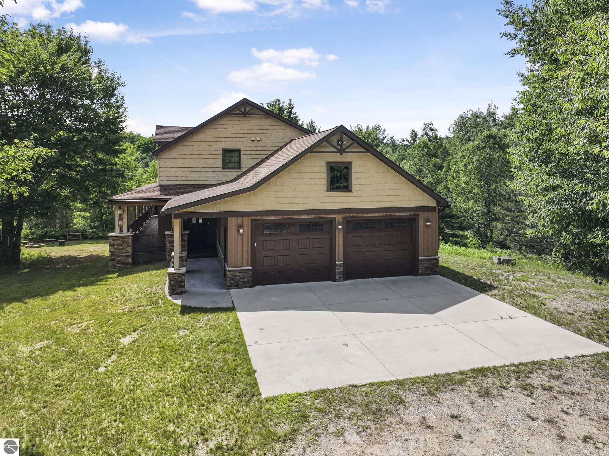 15593 Spear Road, Lake Ann, MI 49650 — Photo 4