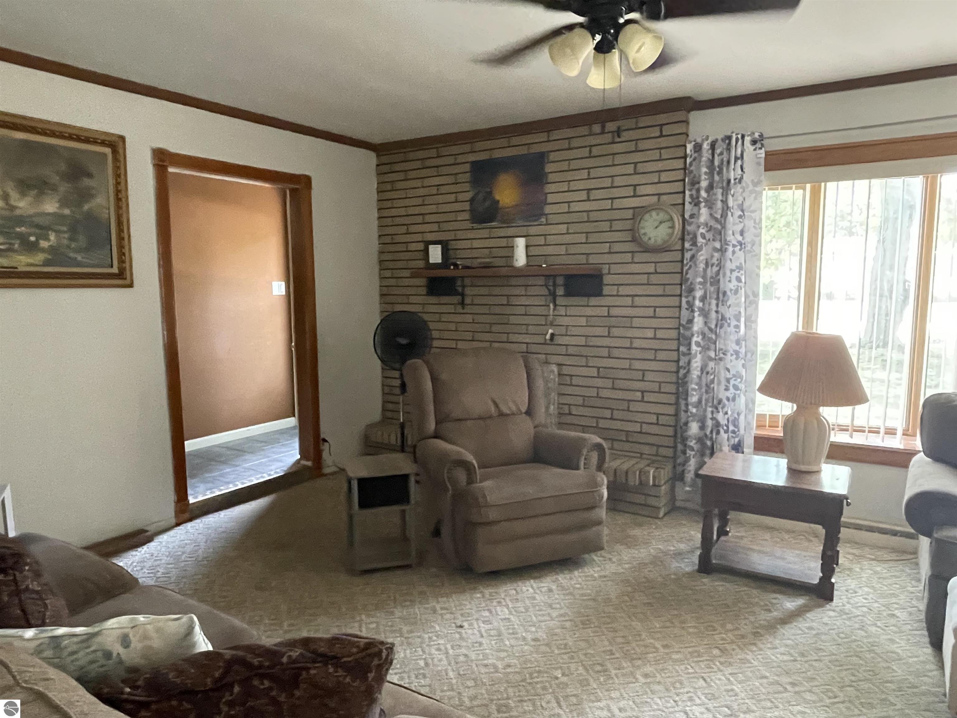 425 Orchard Avenue, Clare, MI 48617 — Photo 13