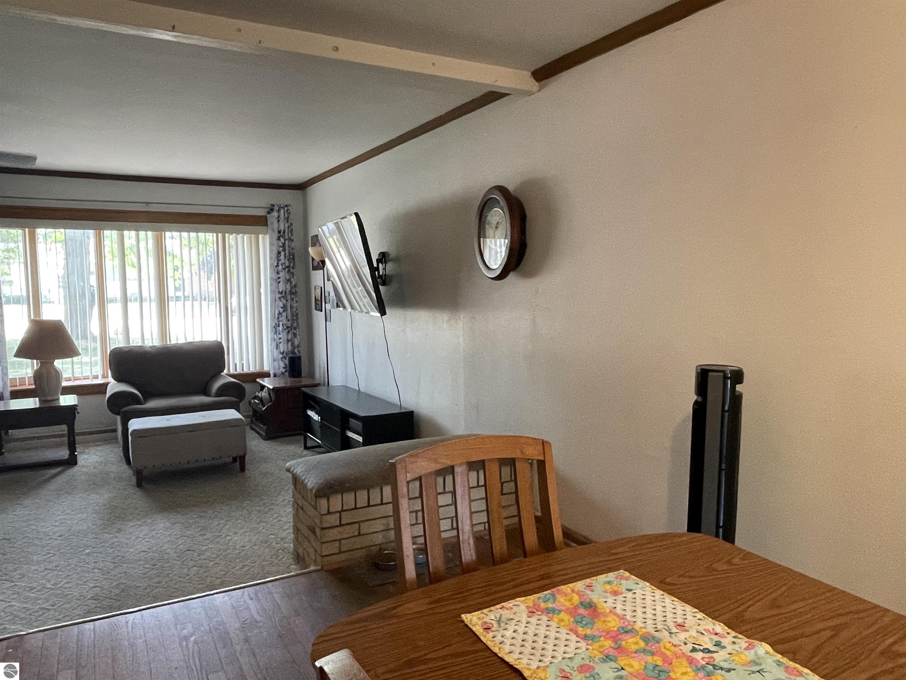 425 Orchard Avenue, Clare, MI 48617 — Photo 15