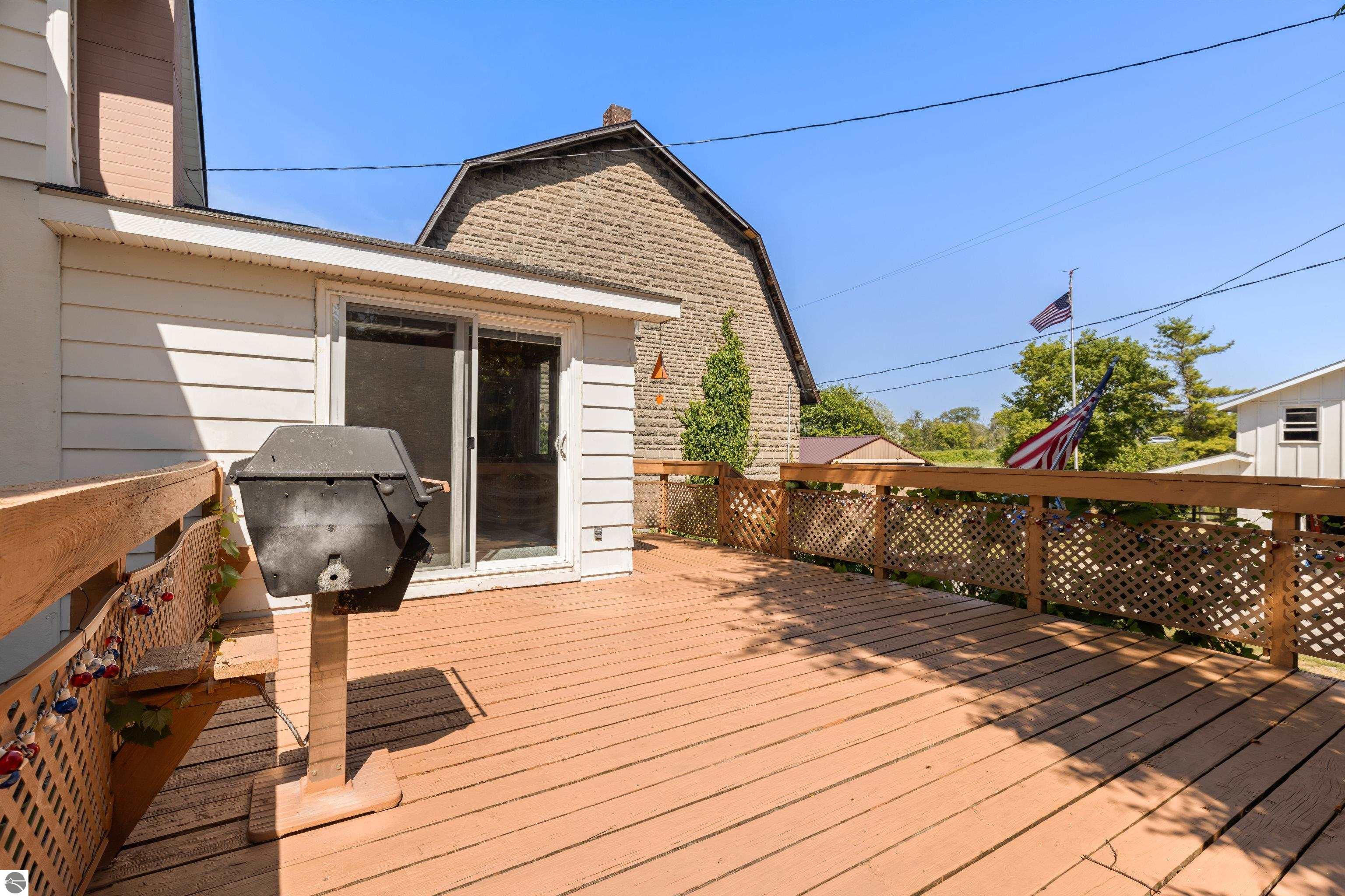 123 S Benzie Boulevard, Beulah, MI 49617 — Photo 19