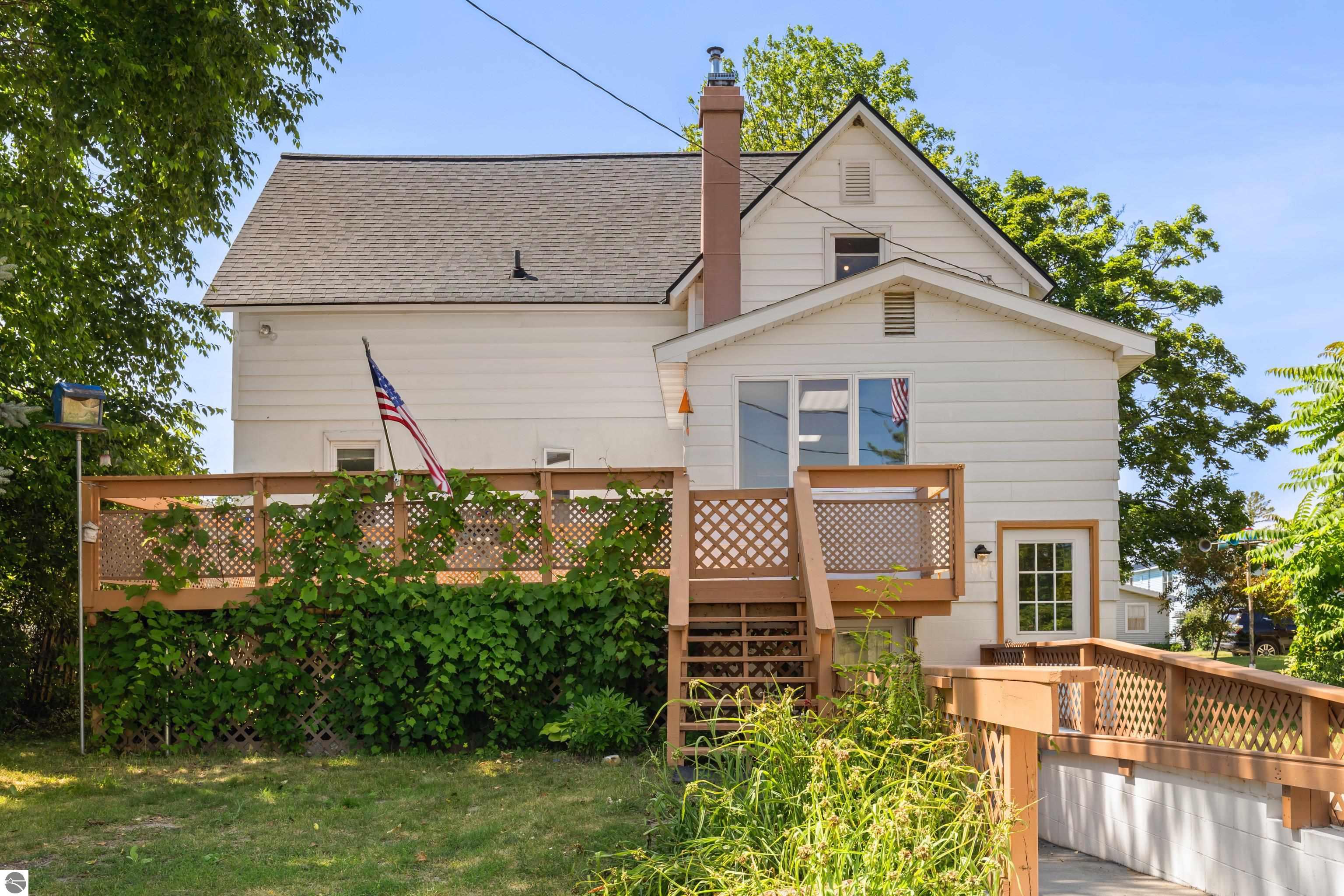 123 S Benzie Boulevard, Beulah, MI 49617 — Photo 3