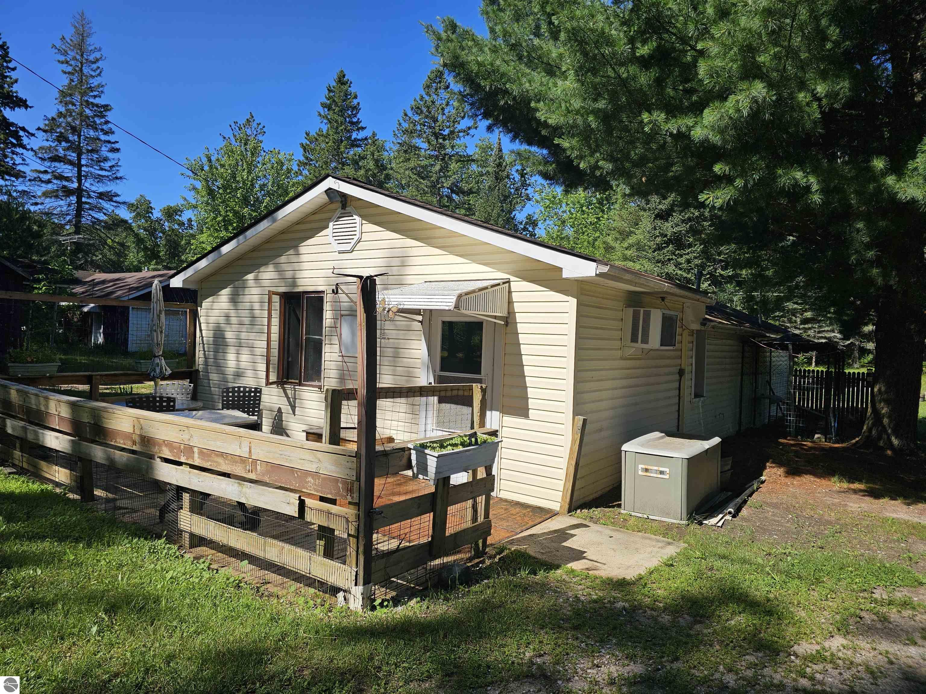 6152 Evergreen Drive, Hale, MI 48739 — front exterior