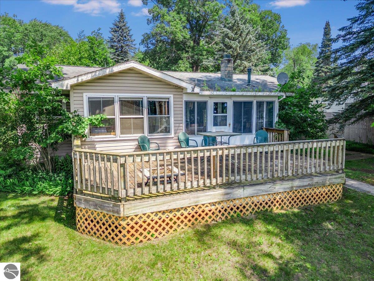 8225 Lakeview Drive, Hale, MI 48739 — front exterior