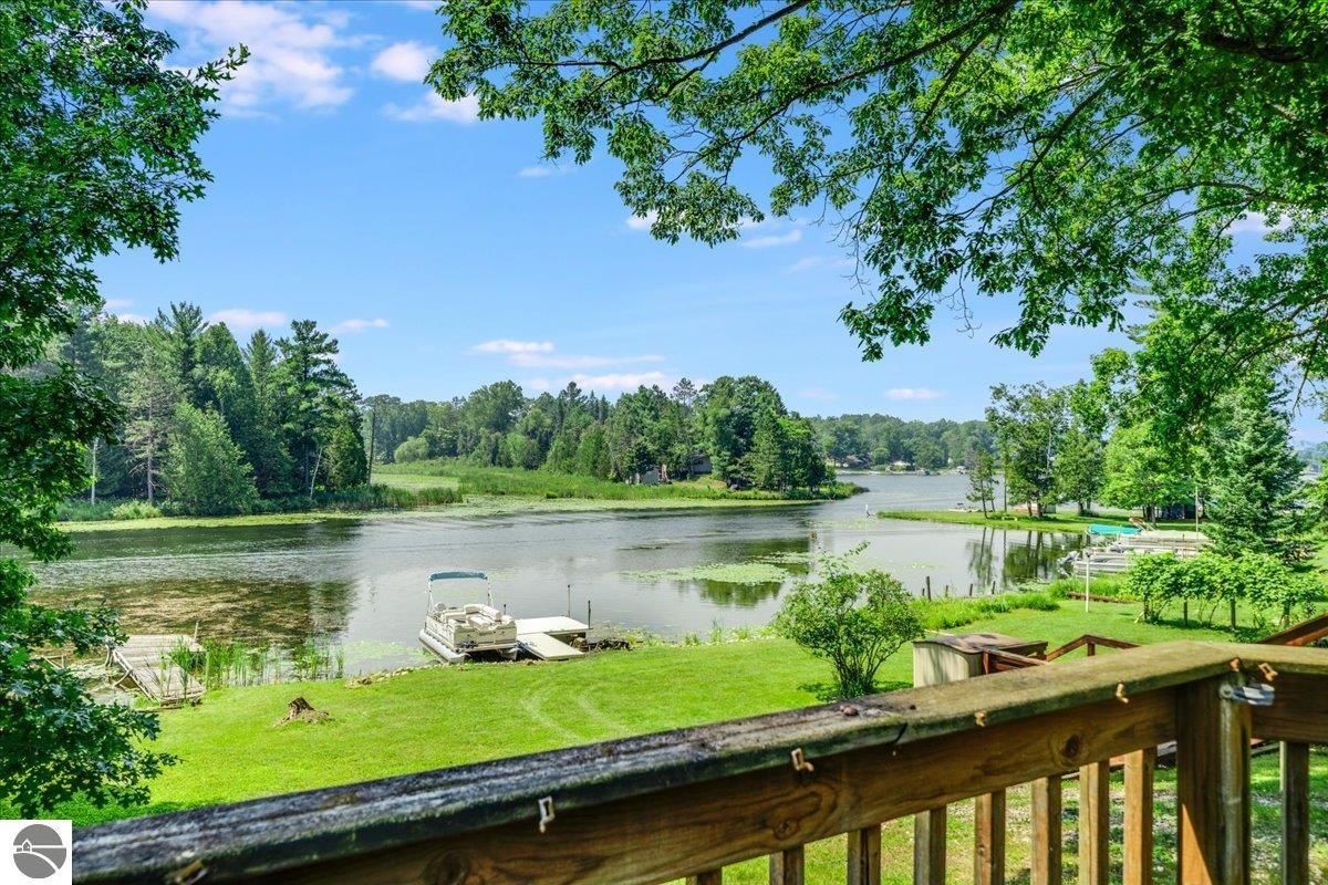 8225 Lakeview Drive, Hale, MI 48739 — Photo 11