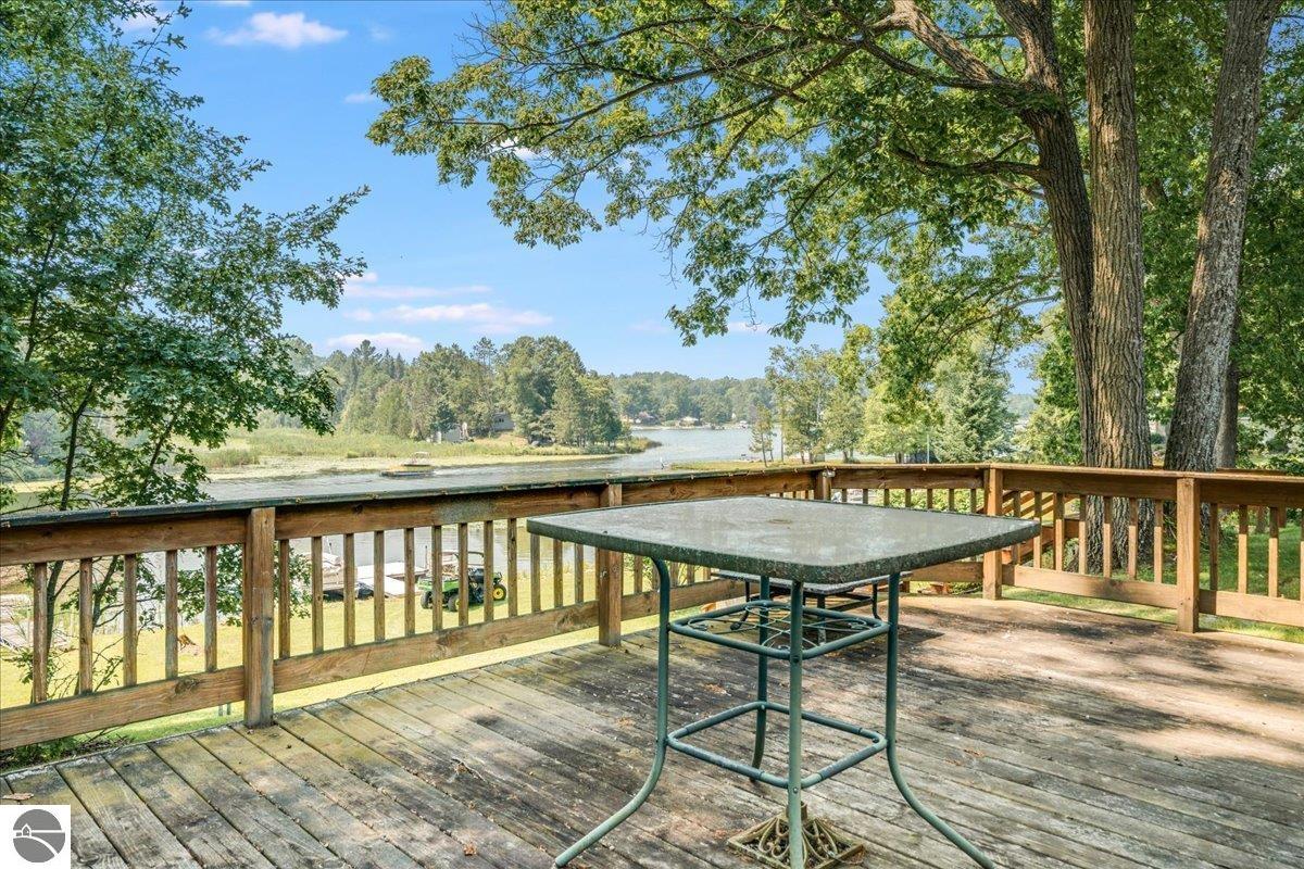 8225 Lakeview Drive, Hale, MI 48739 — Photo 12
