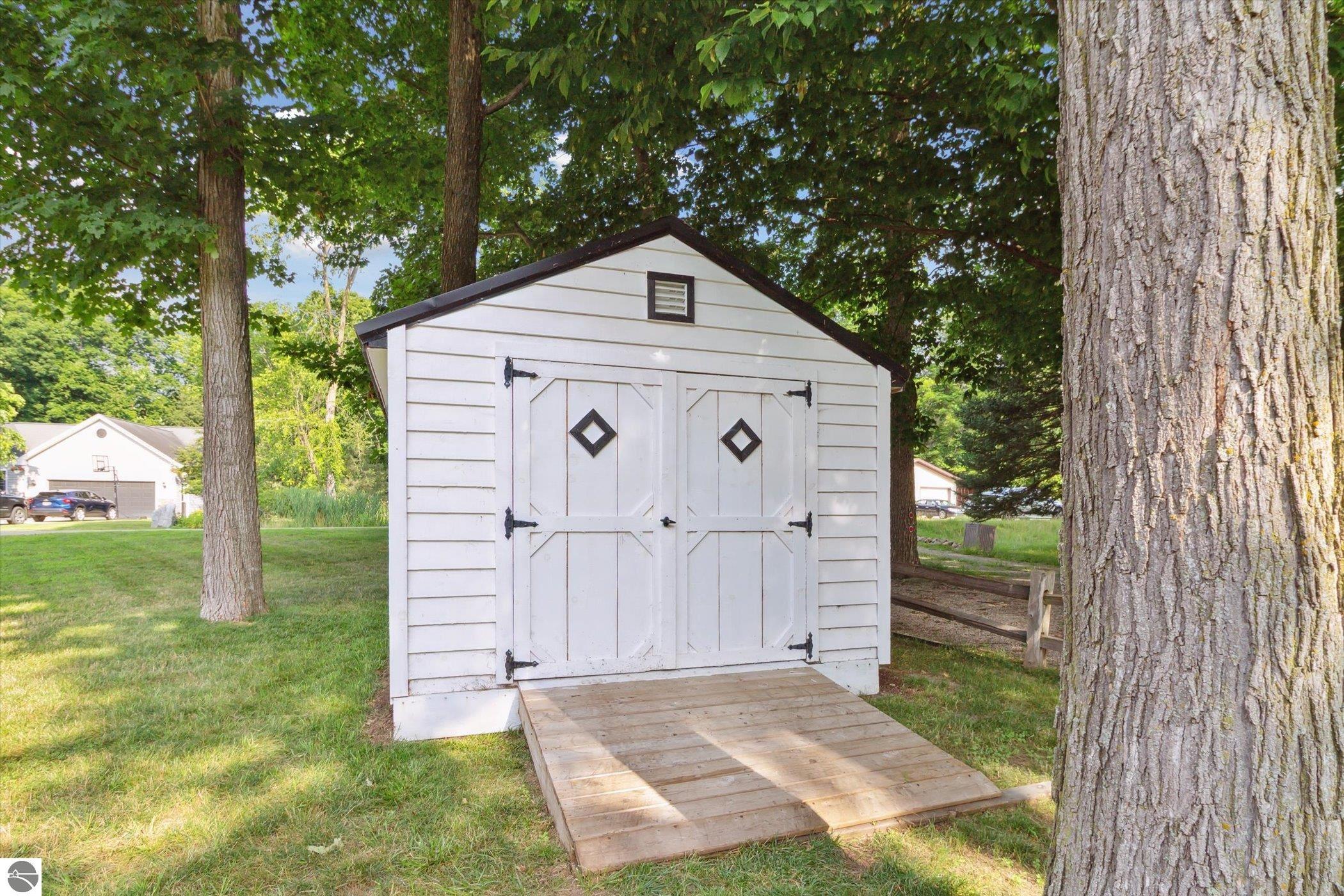 Click to enlarge photo