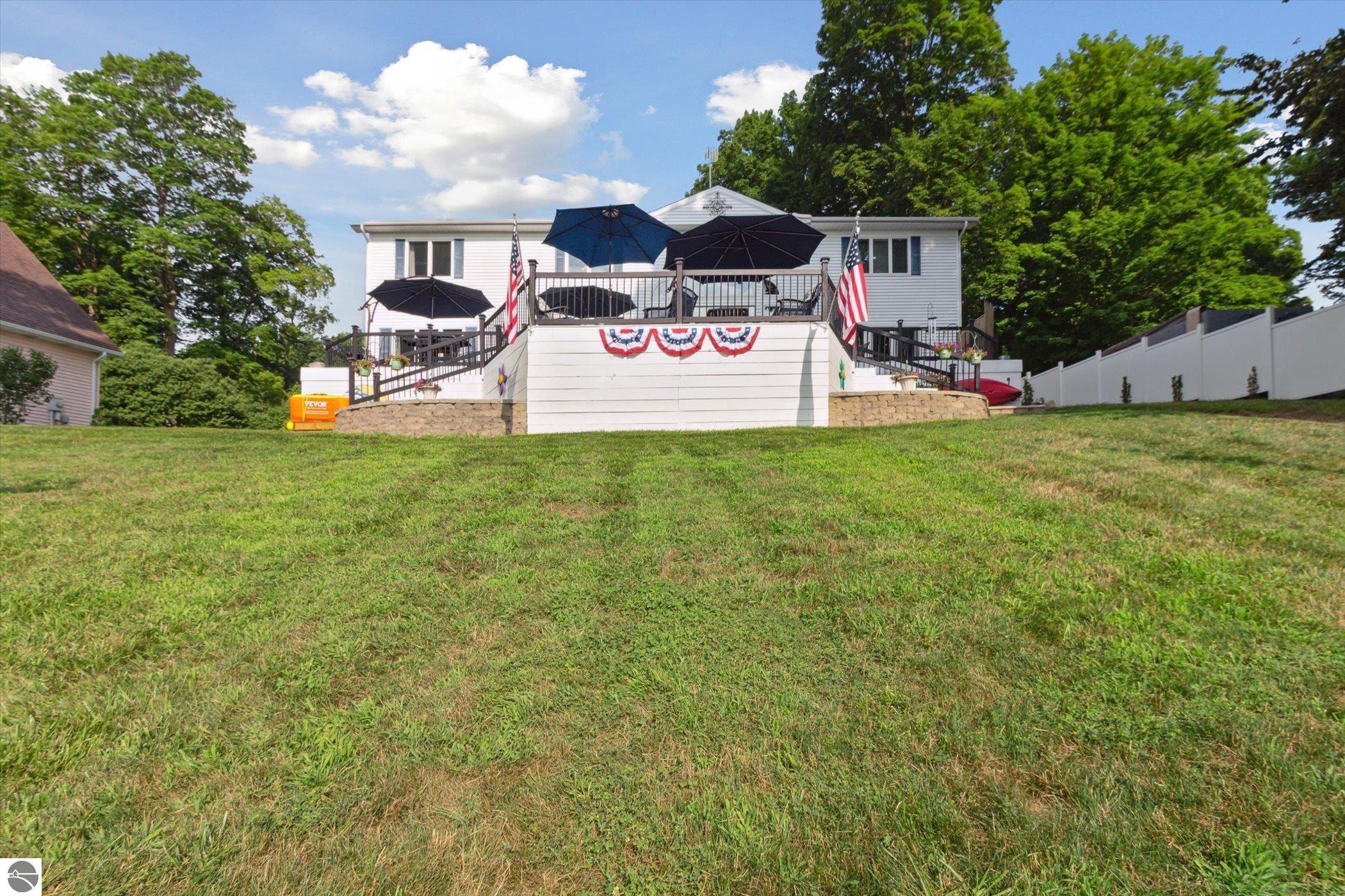 Click to enlarge photo