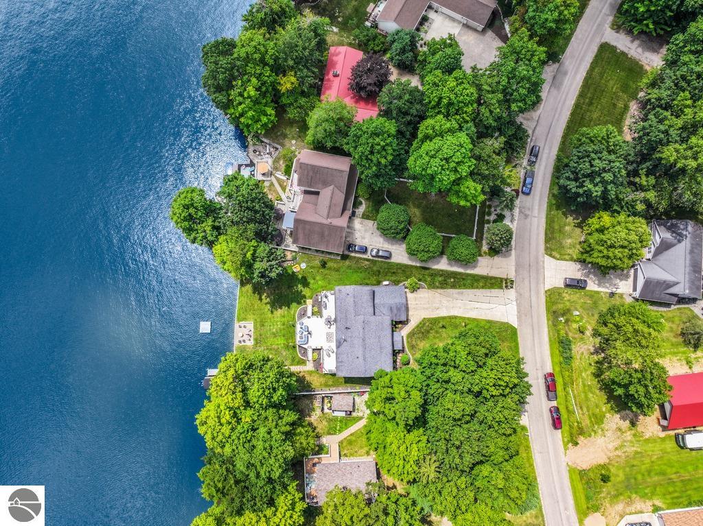 Click to enlarge photo