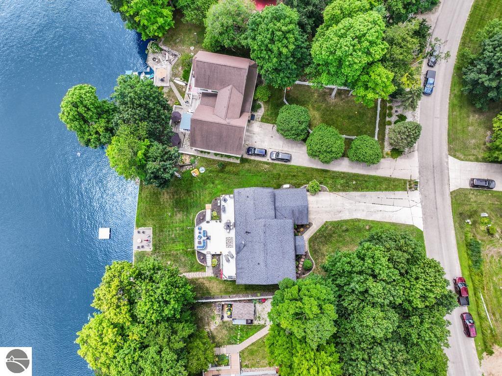 Click to enlarge photo