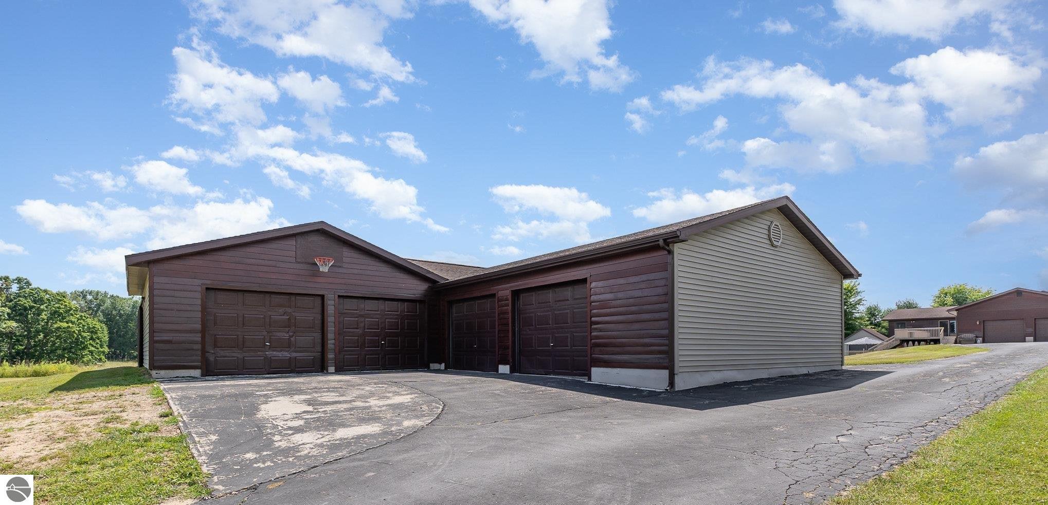 4825 W Jordan Road, Weidman, MI 48893 — Photo 37