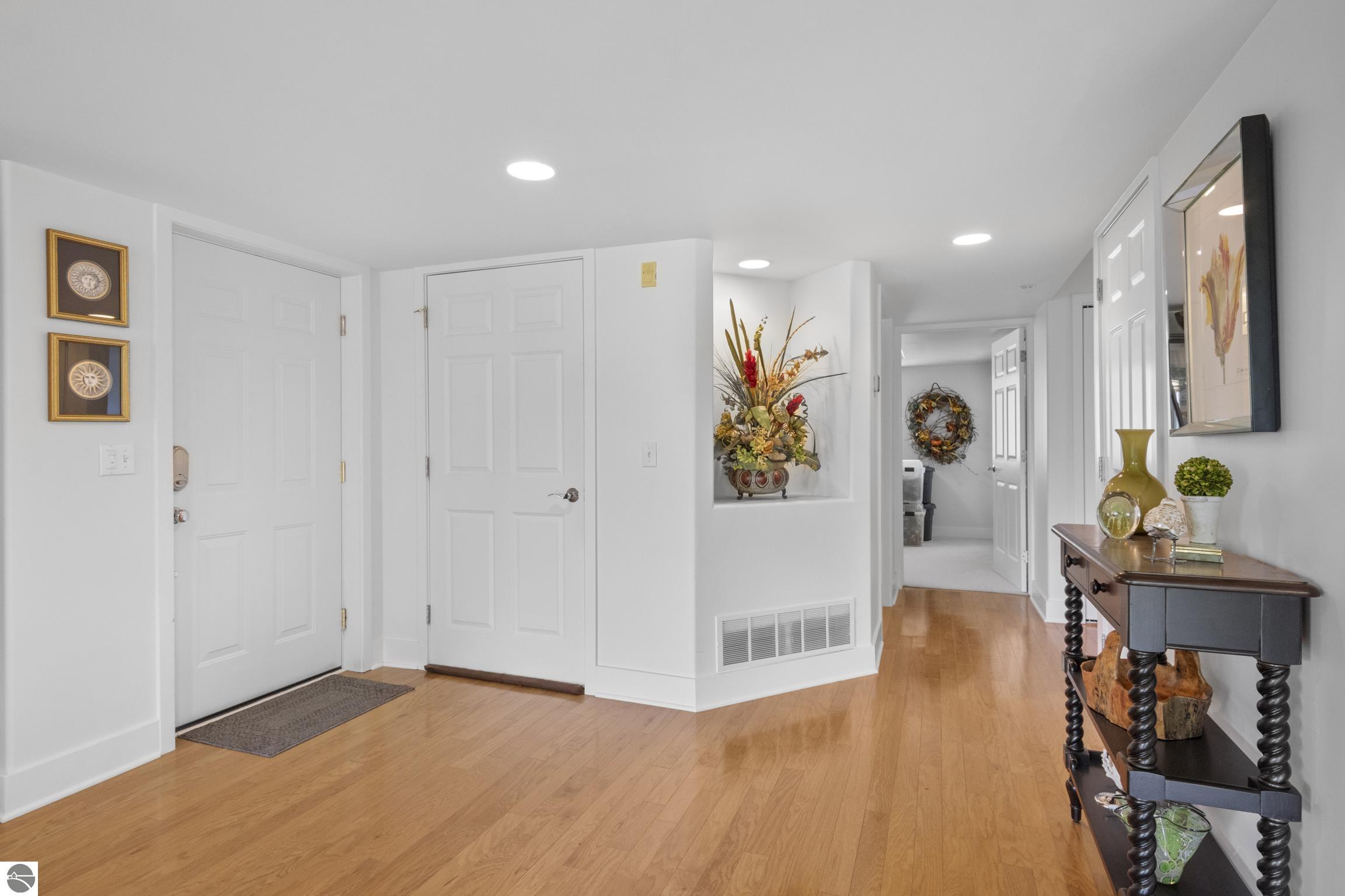 712 Dockside Circle, Suttons Bay, MI 49682 — Photo 5