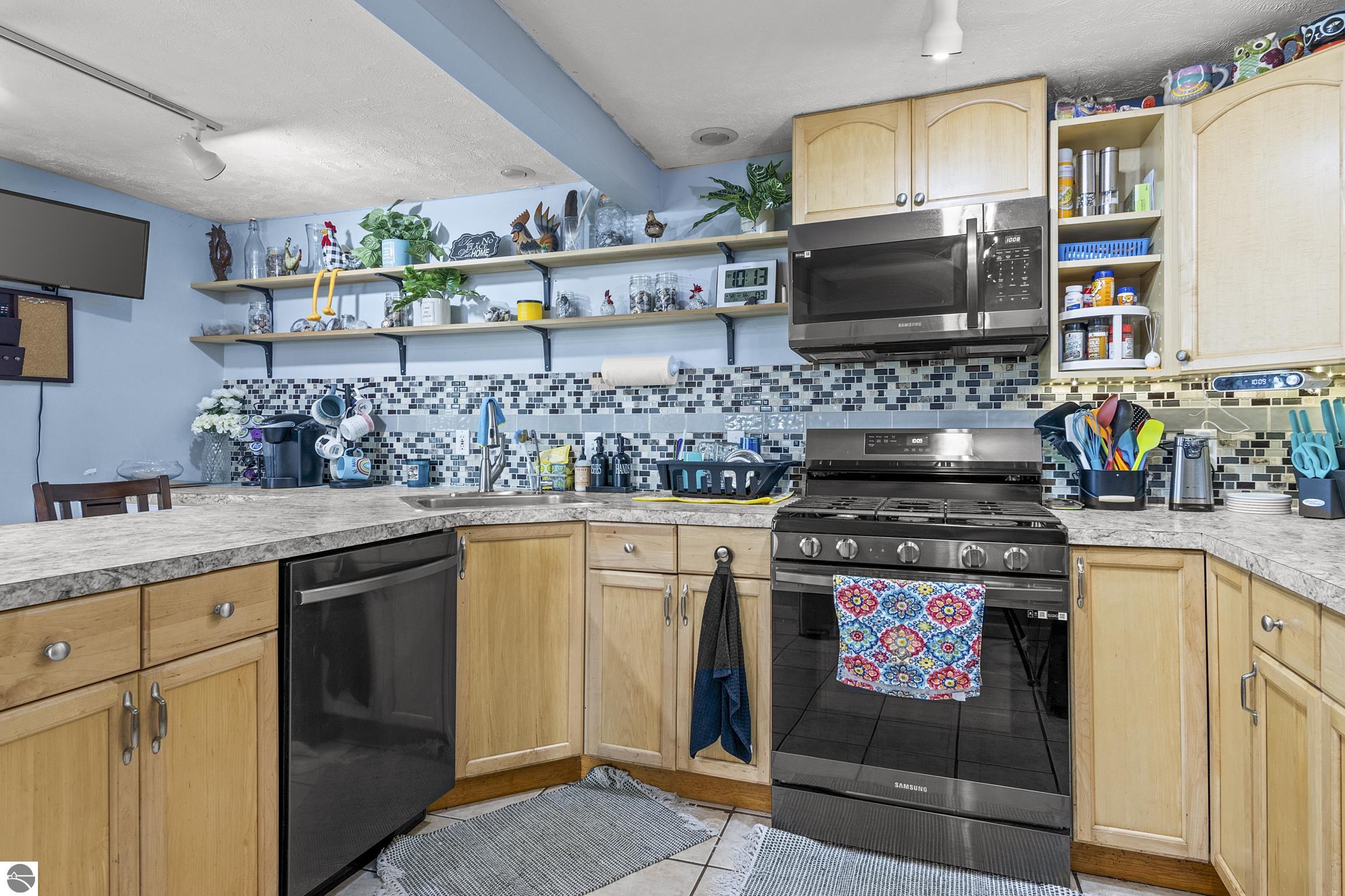 5051 W County Line Road, Buckley, MI 49620 — Photo 12