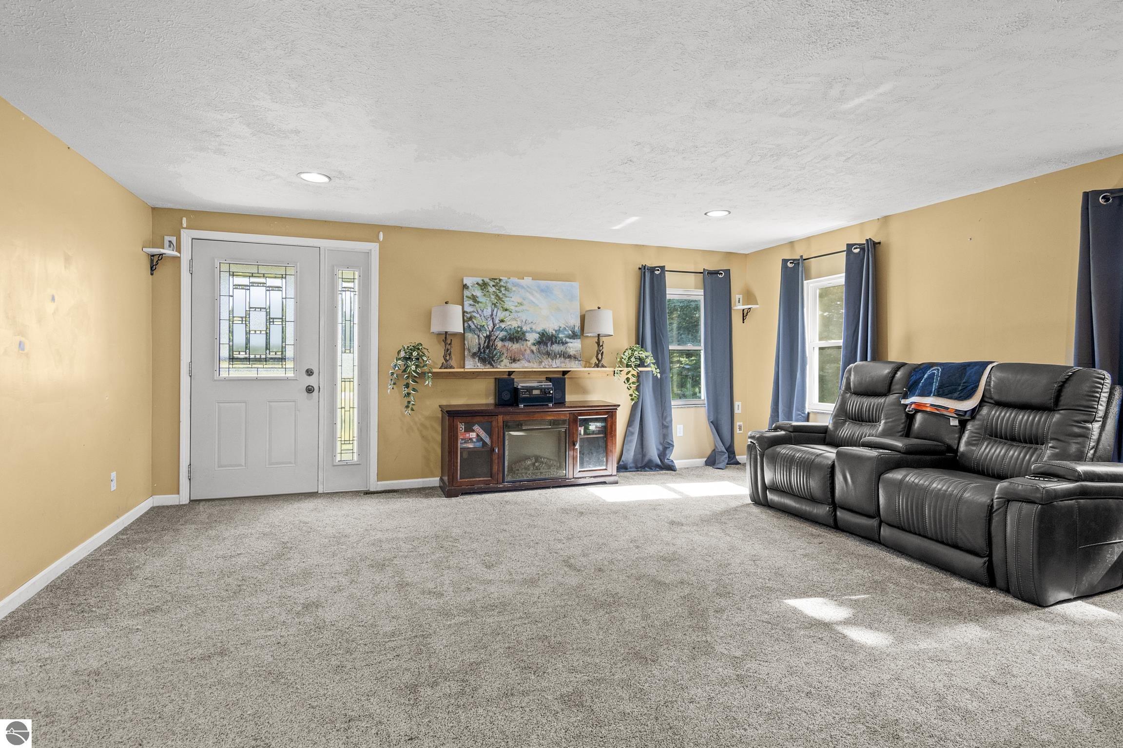 5051 W County Line Road, Buckley, MI 49620 — Photo 8