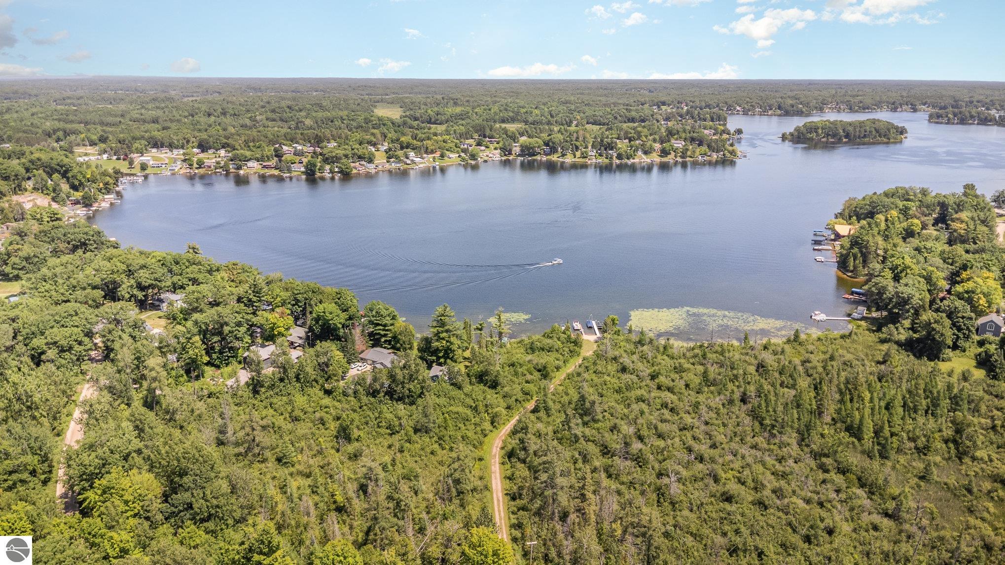 726 Serenity Lane, Lupton, MI 48635 — Photo 4