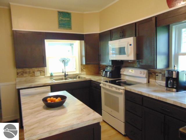 518 N Ithaca Street, Ithaca, MI 48847 — Photo 12