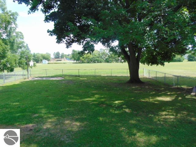 518 N Ithaca Street, Ithaca, MI 48847 — Photo 3