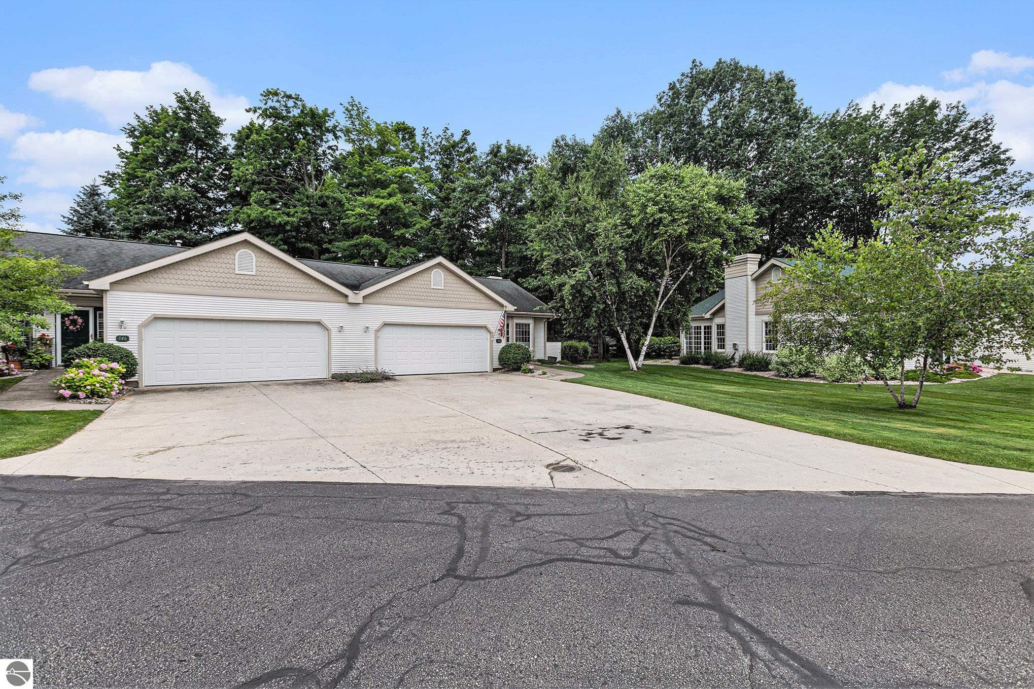 344 Golf View Lane, Elk Rapids, MI 49629 — Photo 3
