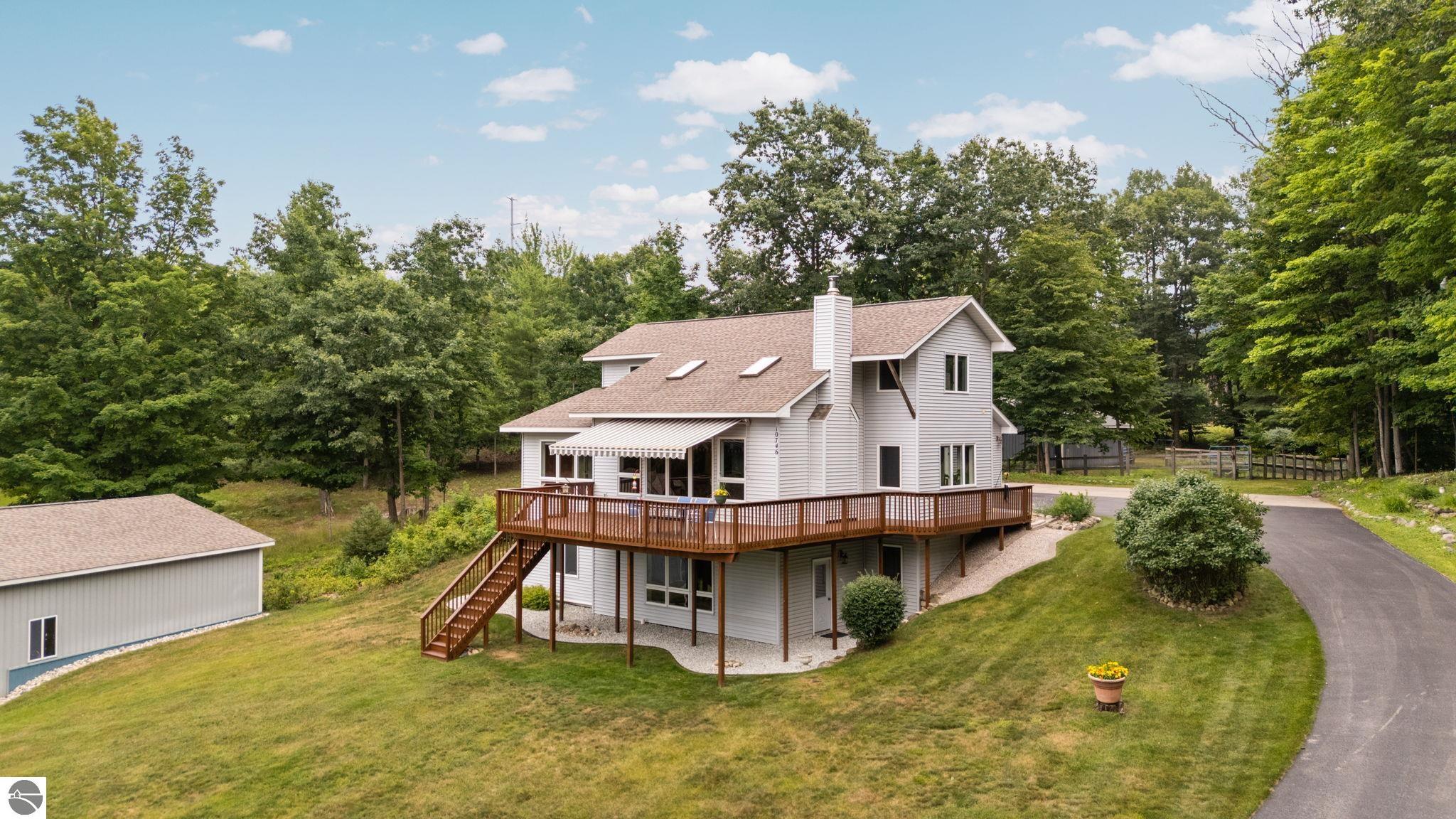 10746 Deal Road, Williamsburg, MI 49690