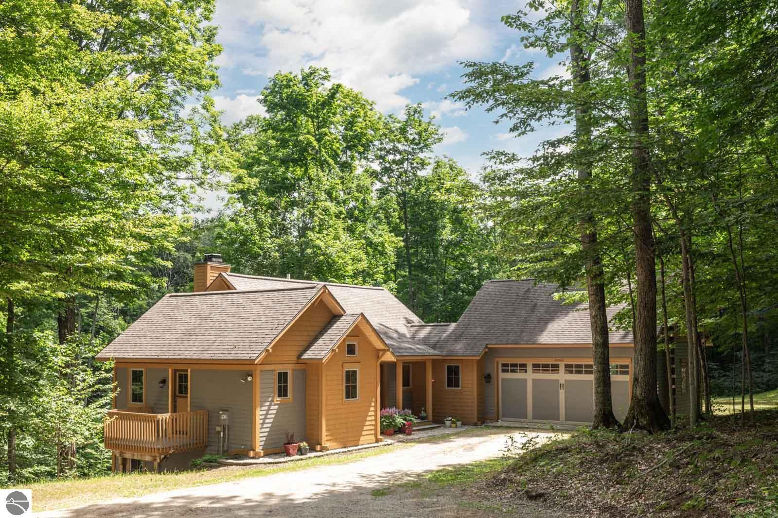 3665 W Cheney Road, Maple City, MI 49664 — front exterior