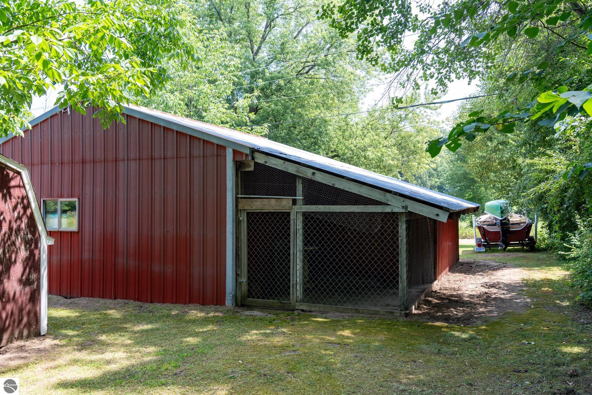 731 N Rolland Road, Weidman, MI 48893 — Photo 43