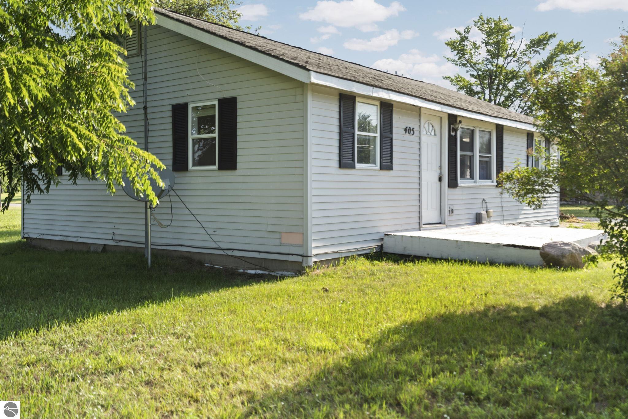 405 Lynn Street, Kalkaska, MI 49646 — Photo 26