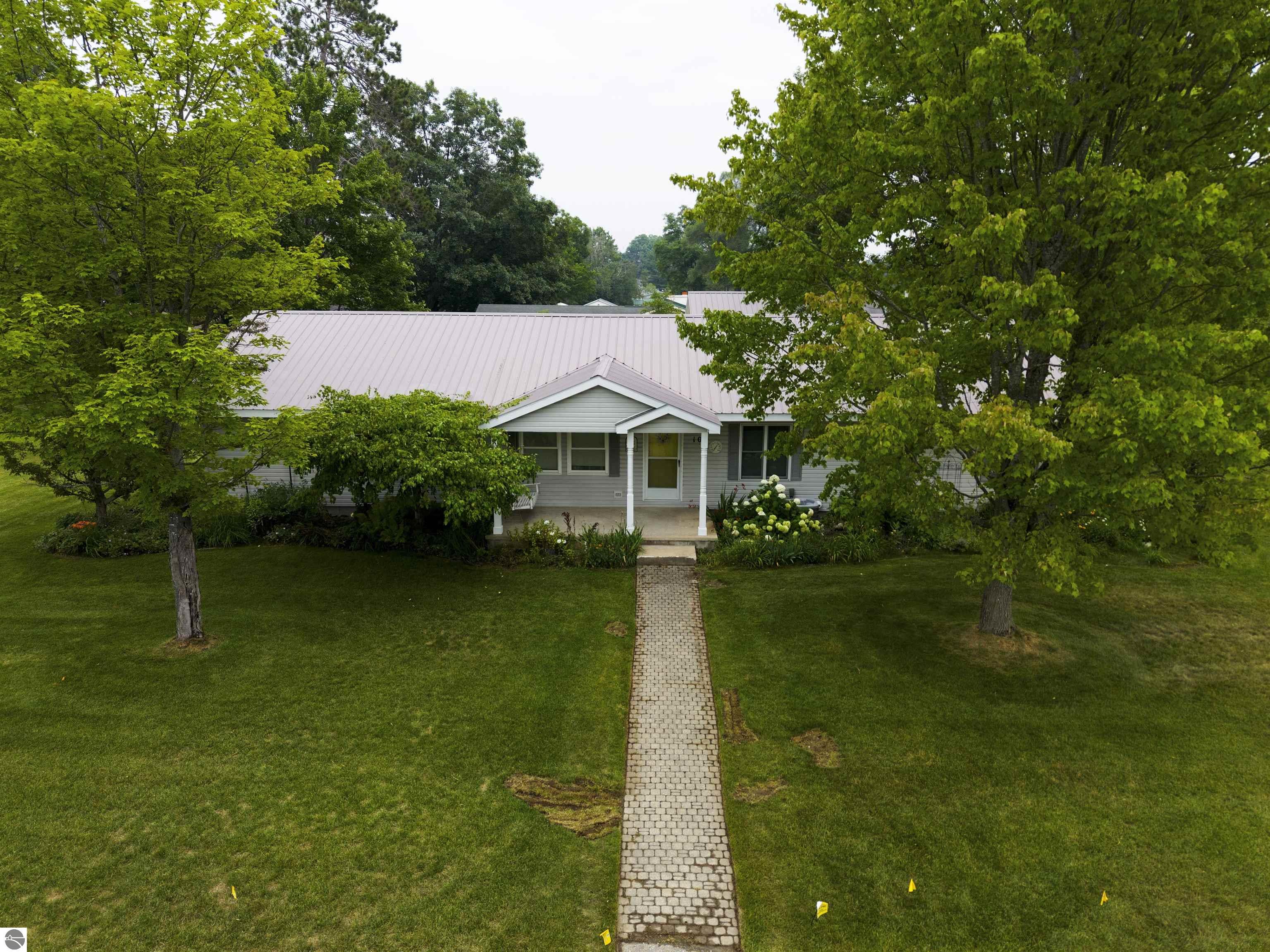 102 Paw Paw, Kalkaska, MI 49646 — Photo 6