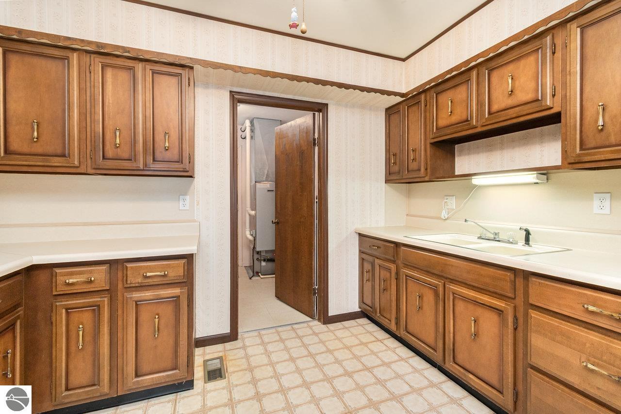 517 E Main Street, Carson City, MI 48811 — Photo 10
