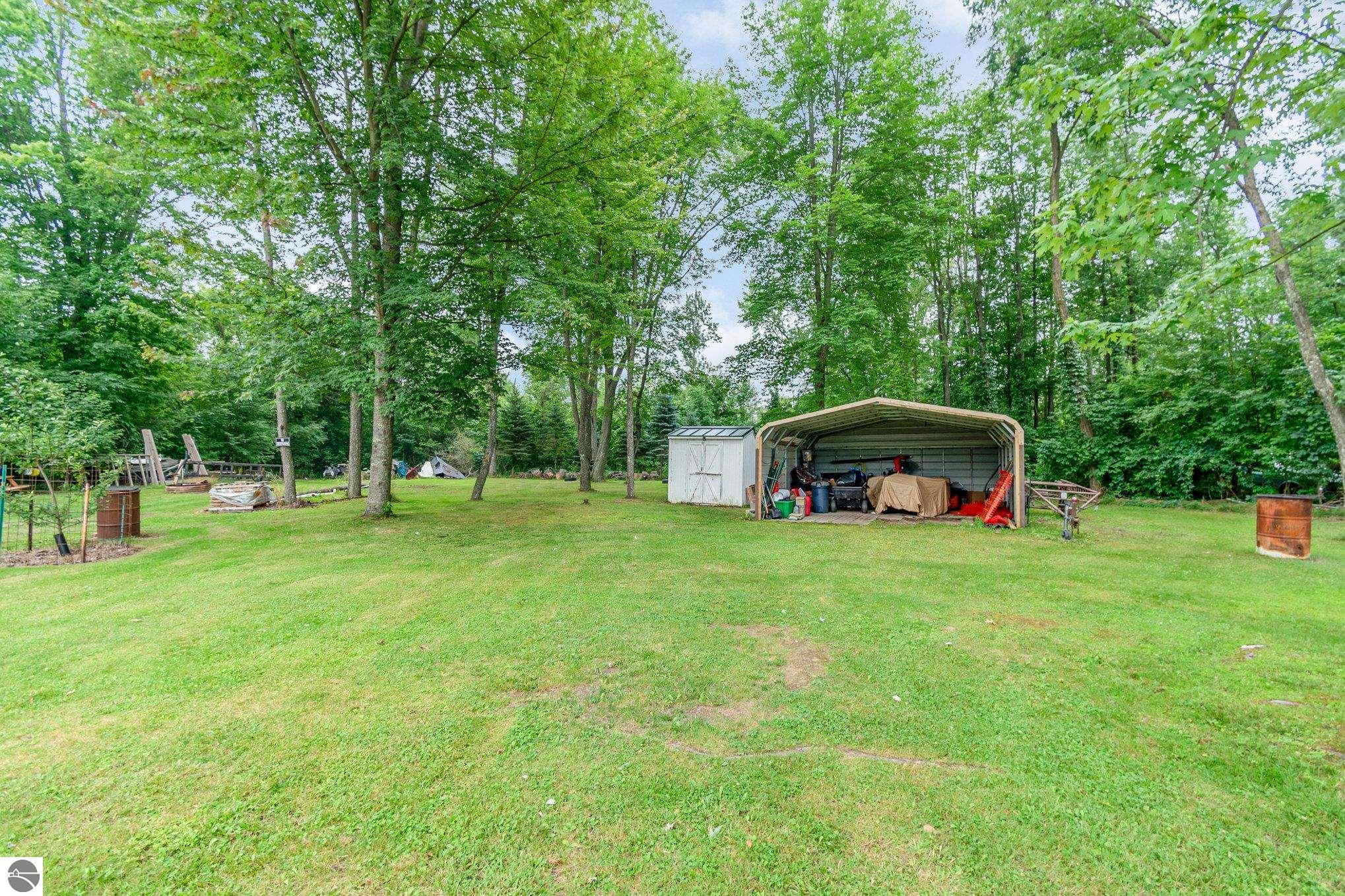2325 Royal Lane, Hale, MI 48739 — Photo 21