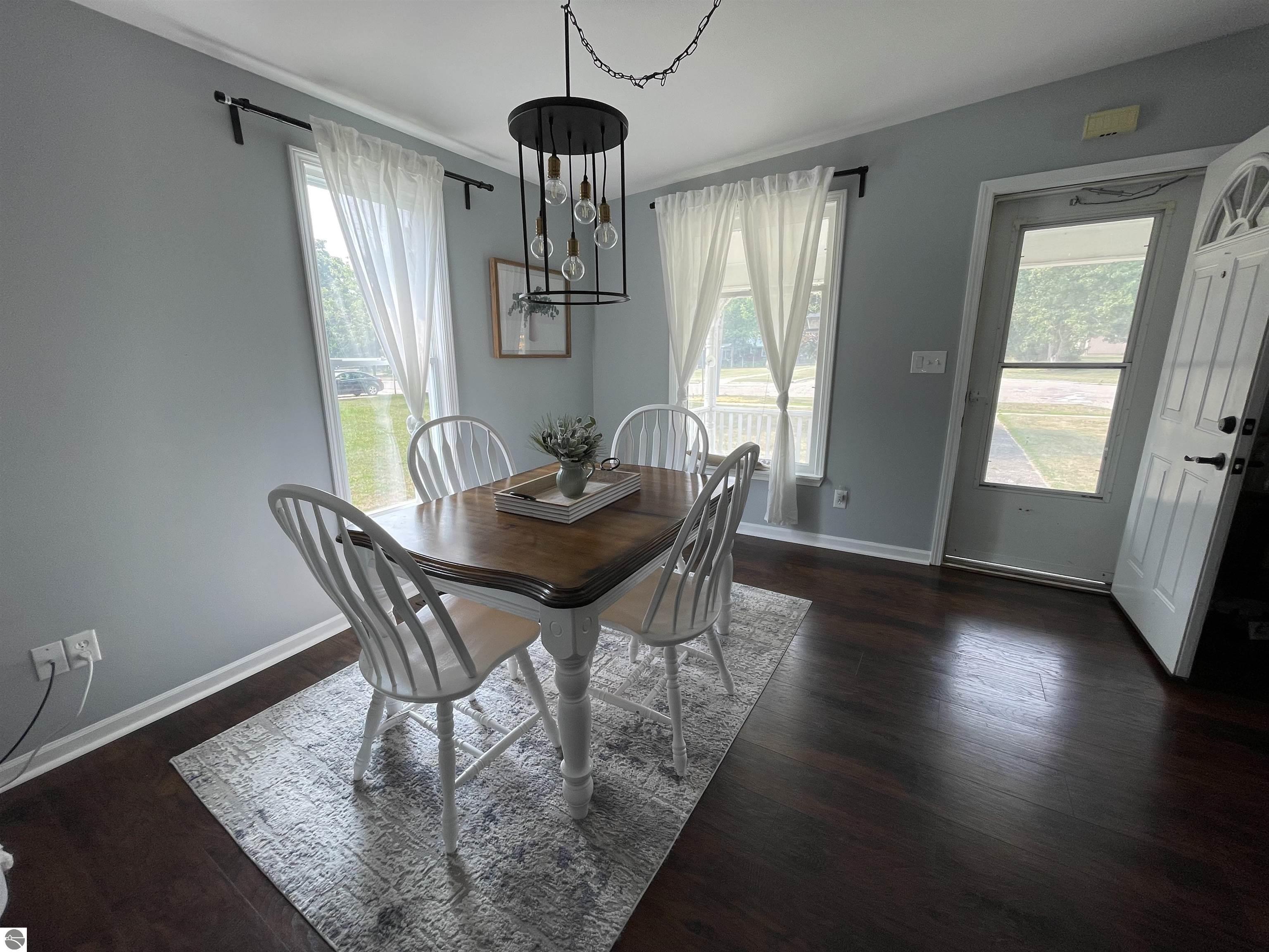 810 Cedar Street, Clare, MI 48617 — Photo 14