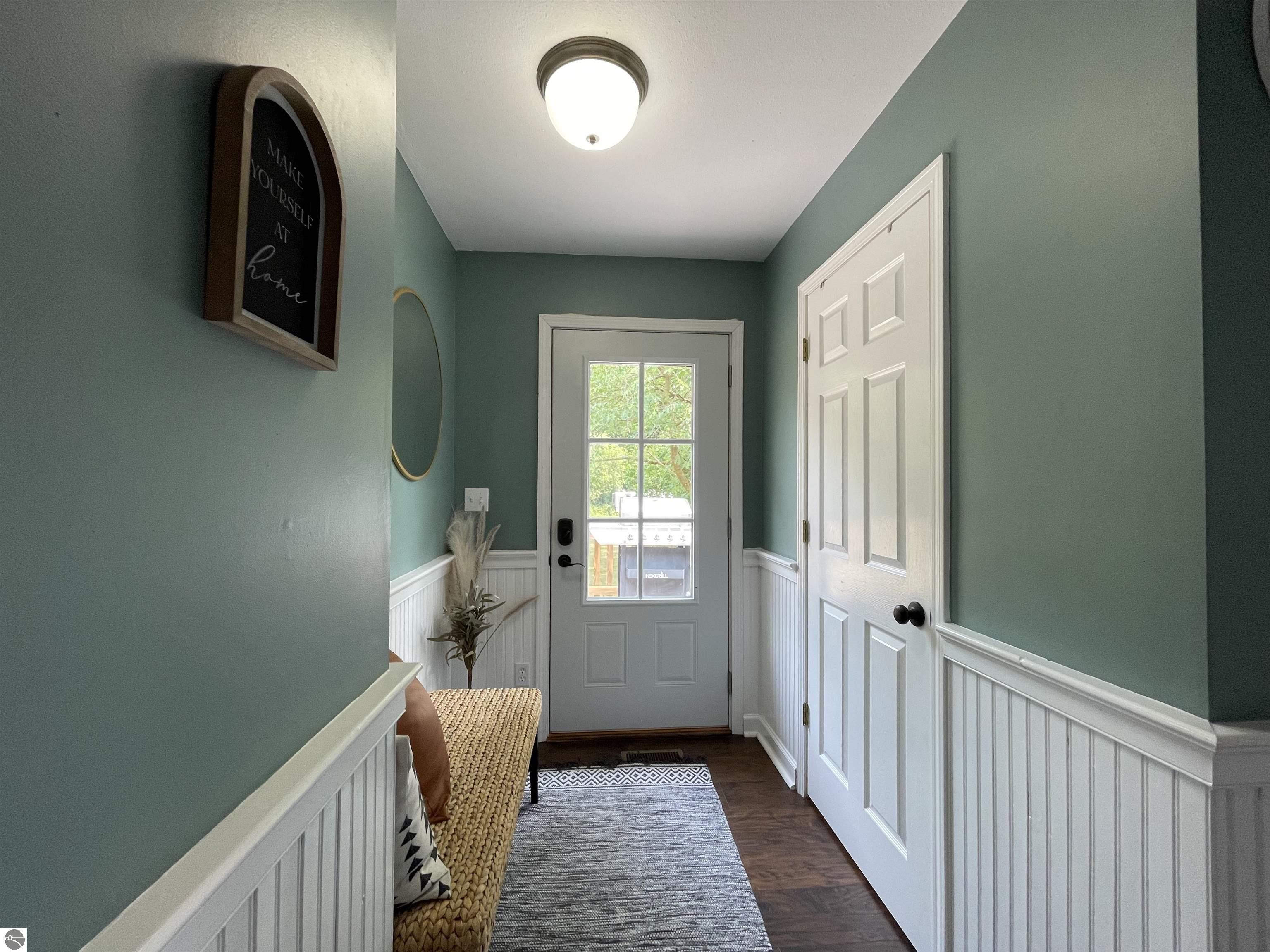 810 Cedar Street, Clare, MI 48617 — Photo 34