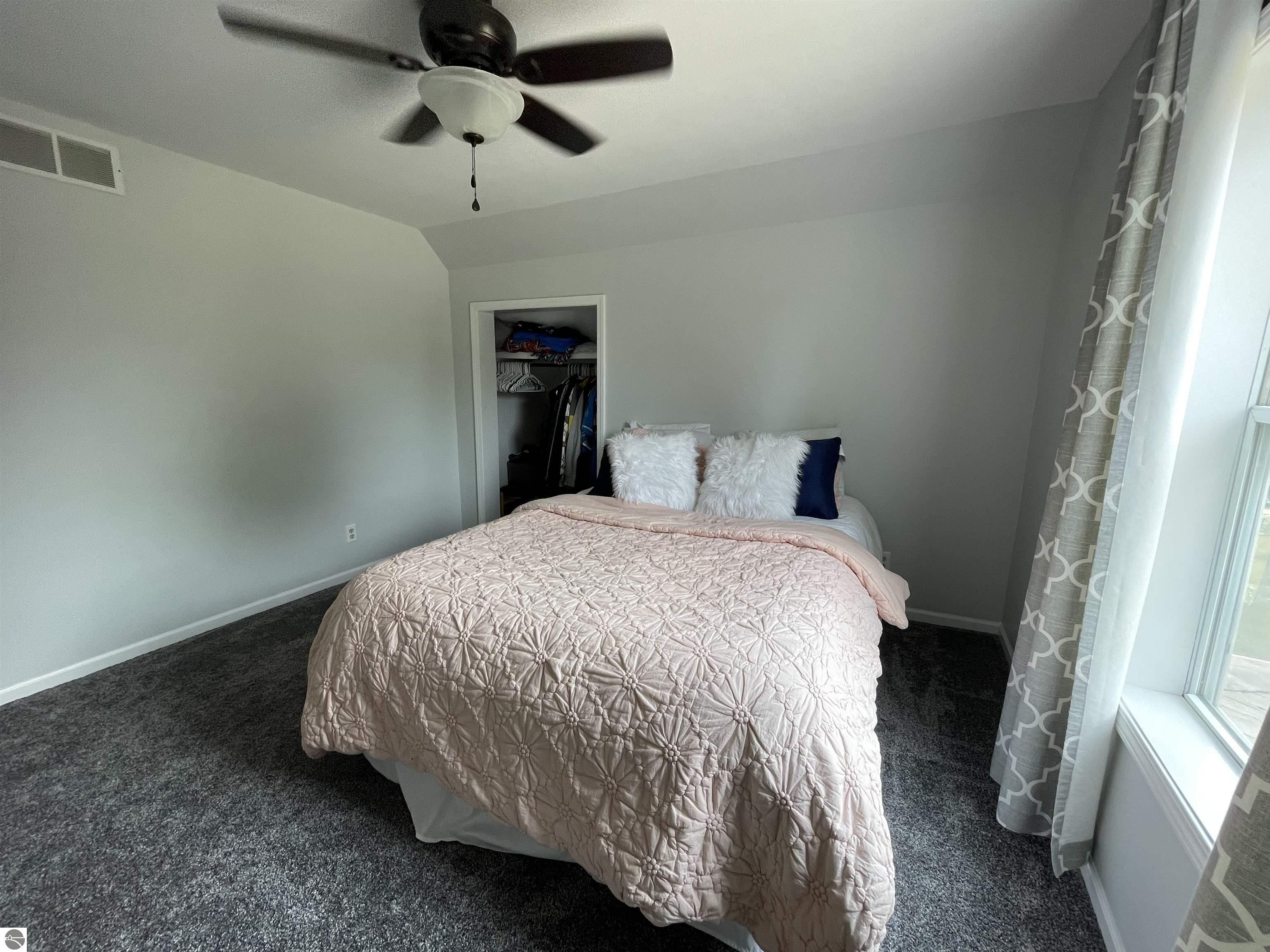 810 Cedar Street, Clare, MI 48617 — Photo 45