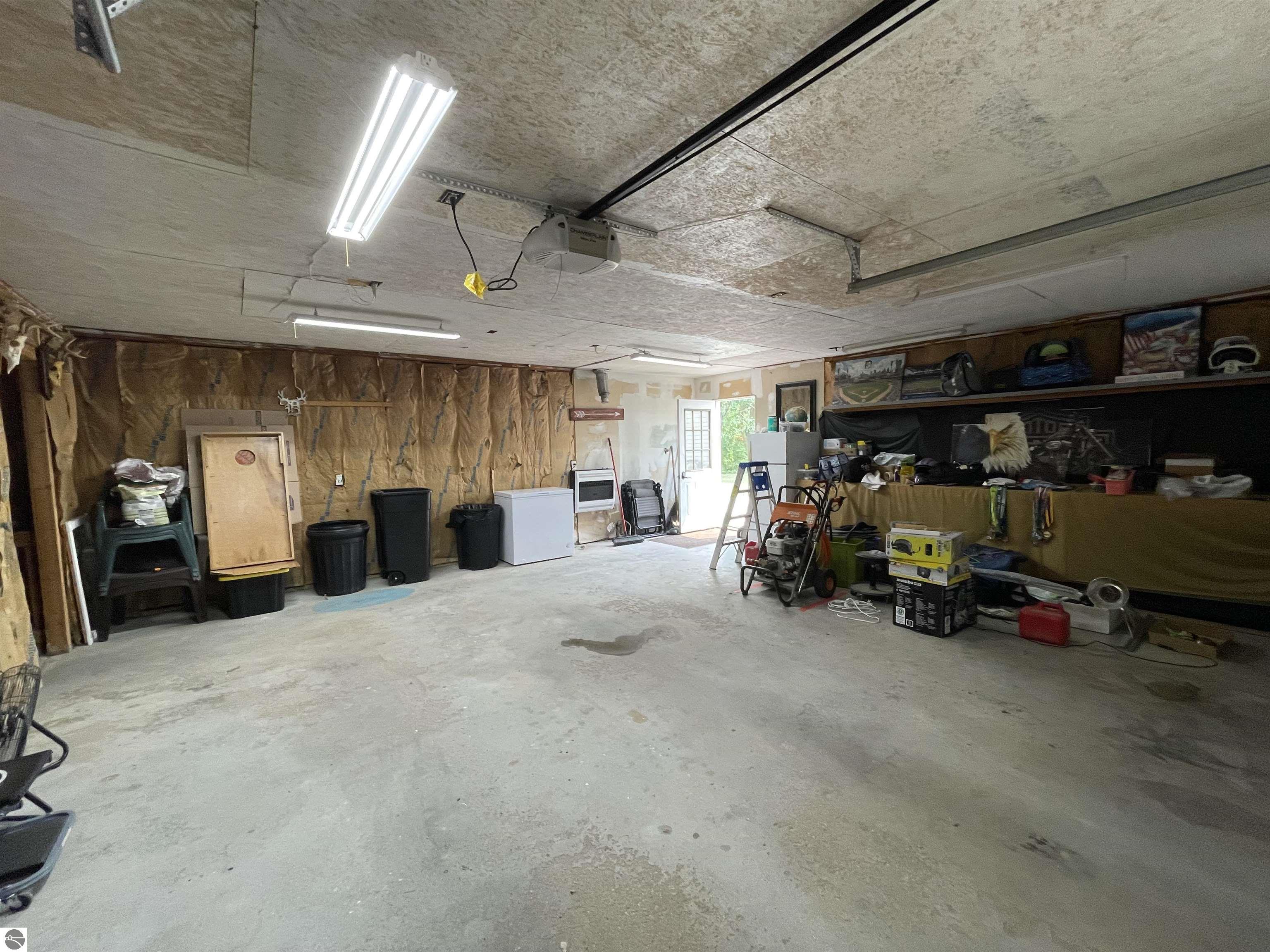 810 Cedar Street, Clare, MI 48617 — Photo 55