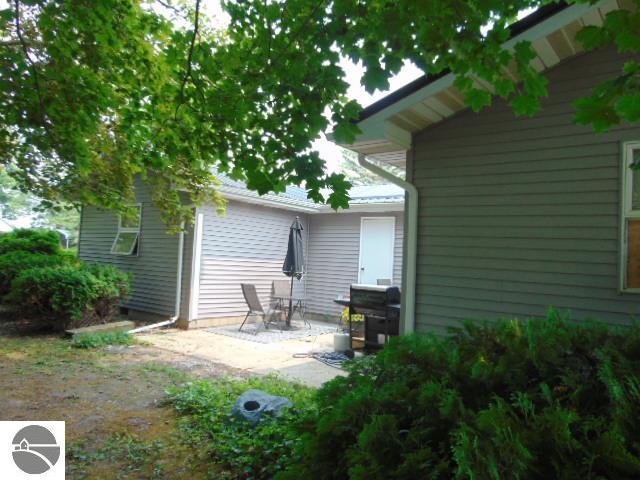 520 Wright Street, Breckenridge, MI 48615 — Photo 18