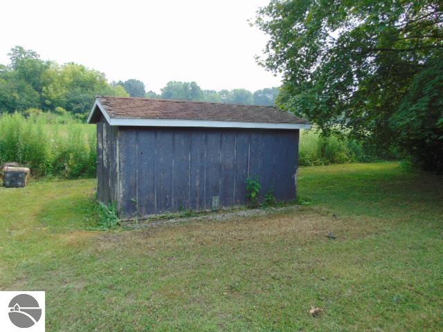 520 Wright Street, Breckenridge, MI 48615 — Photo 19
