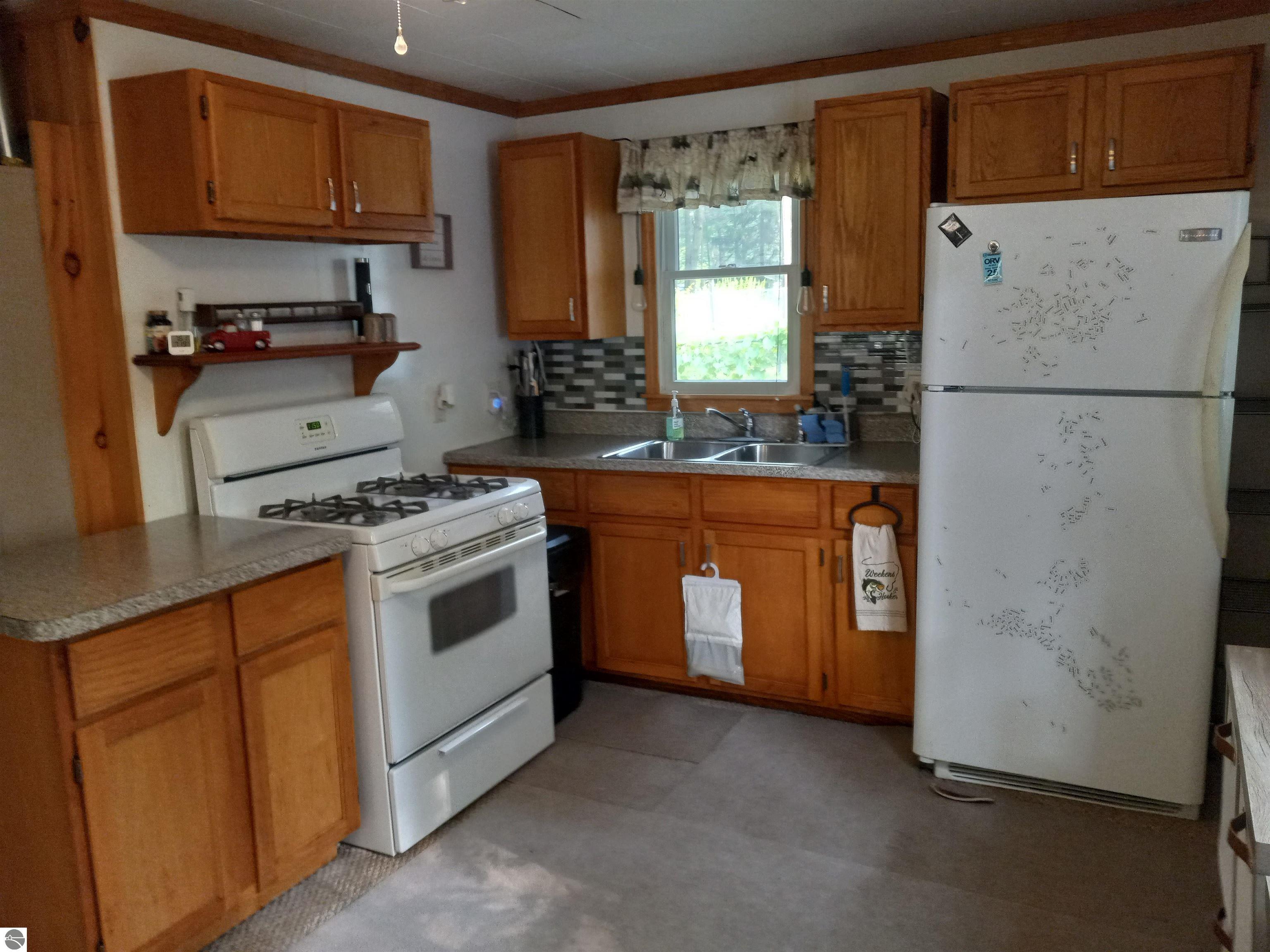 5337 E 11th Street, Au Gres, MI 48703 — Photo 19