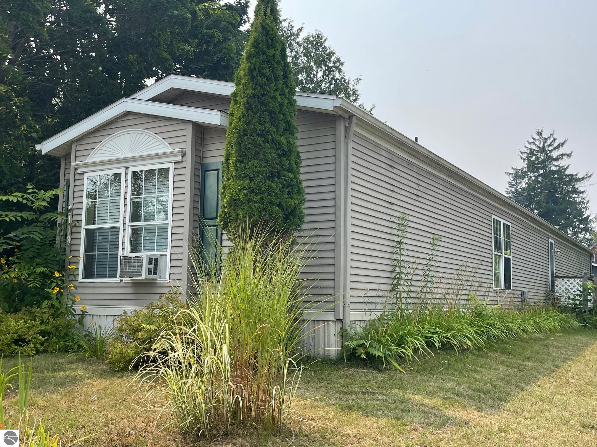 2113 Lincoln, Central Lake, MI 49622 — Photo 2