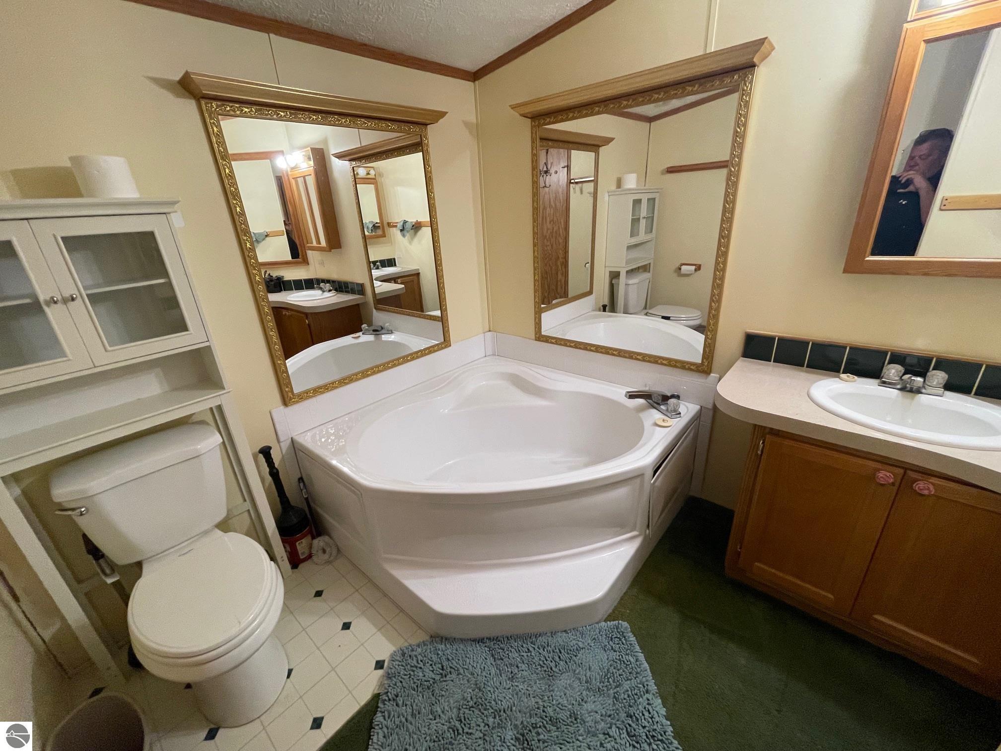 2113 Lincoln, Central Lake, MI 49622 — Photo 17