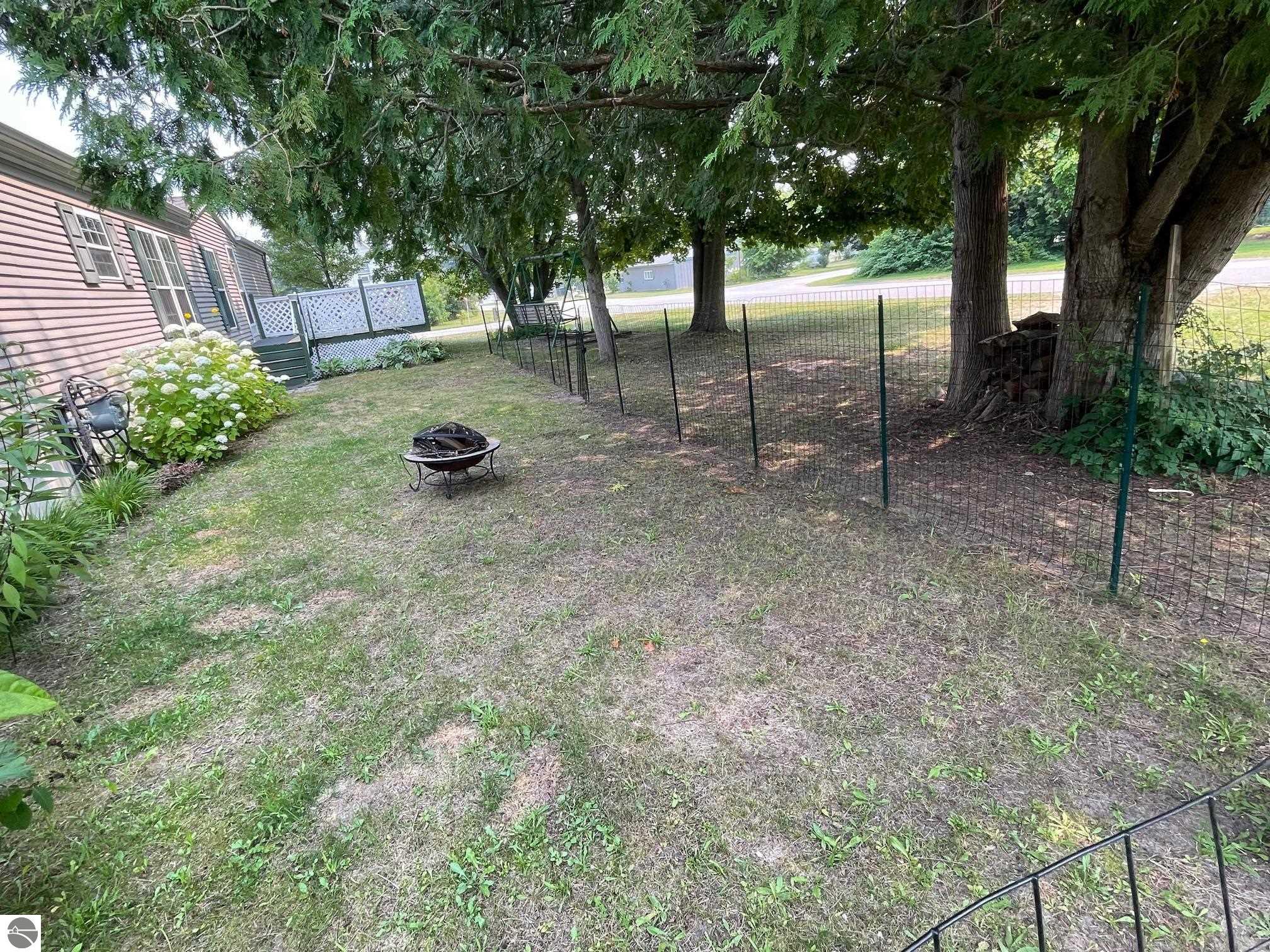 2113 Lincoln, Central Lake, MI 49622 — Photo 6