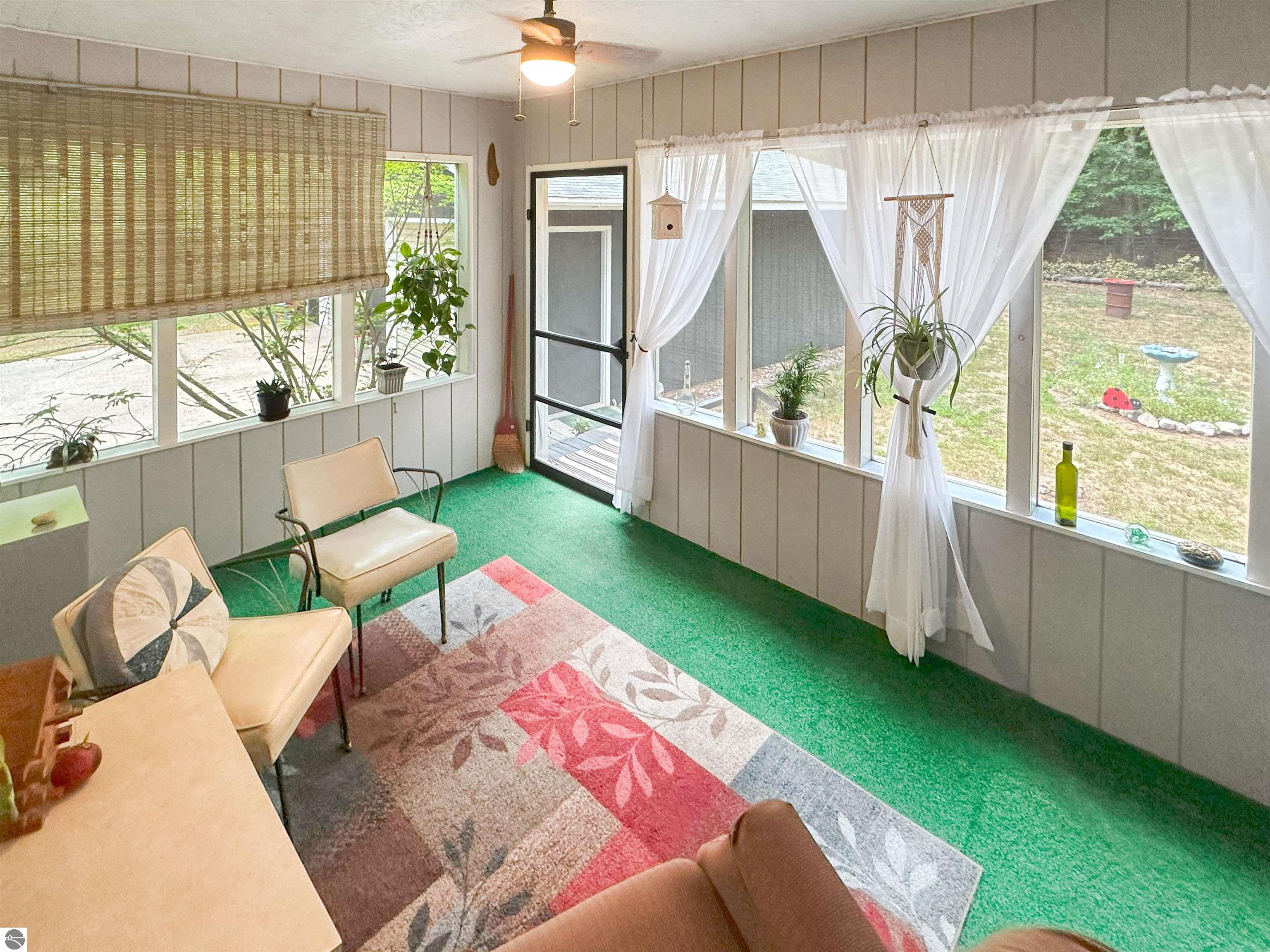224 S Ferris Road, Sumner, MI 48889 — Photo 3