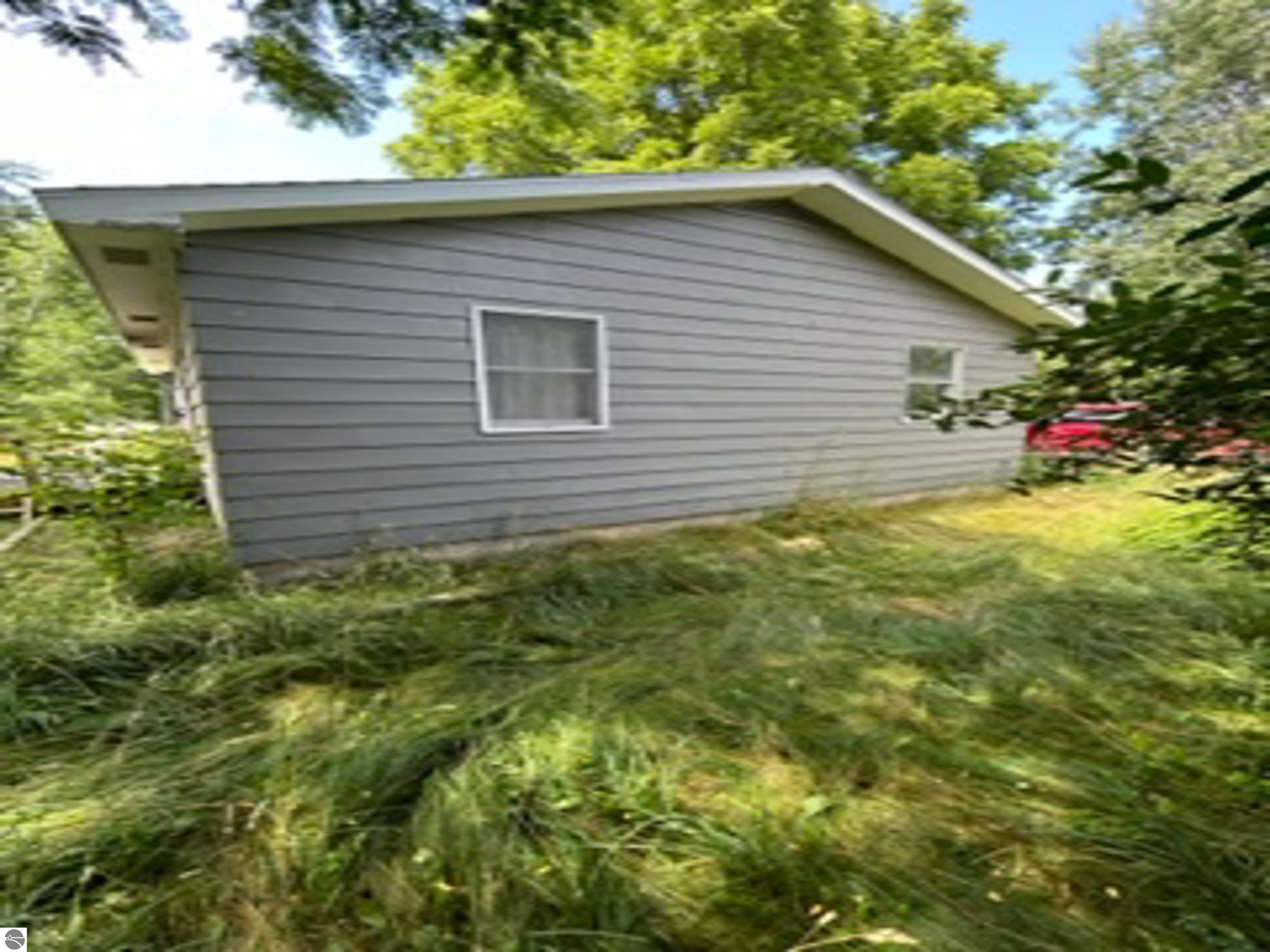 10616 Riverside Drive, Honor, MI 49640 — Photo 7