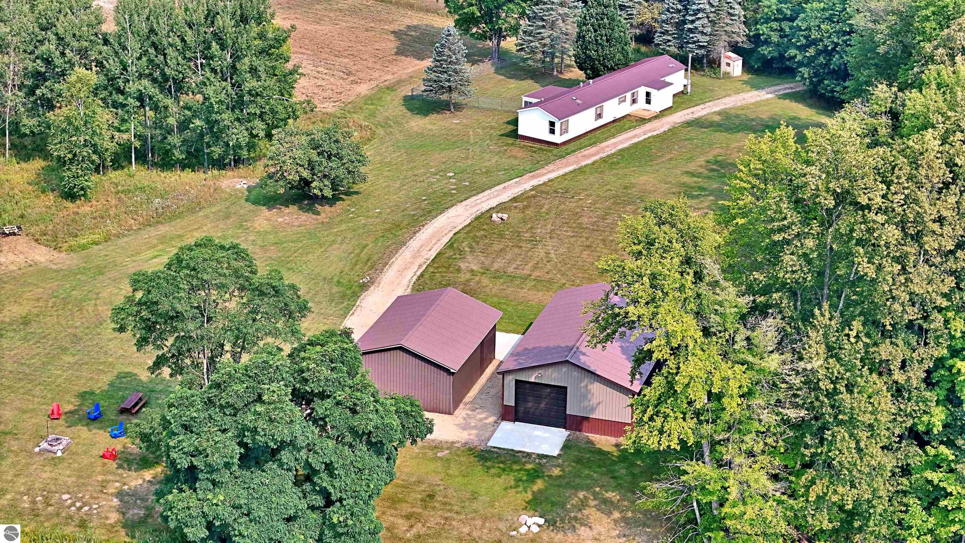 18011 13 Mile Road, Leroy, MI 49655 — Photo 2