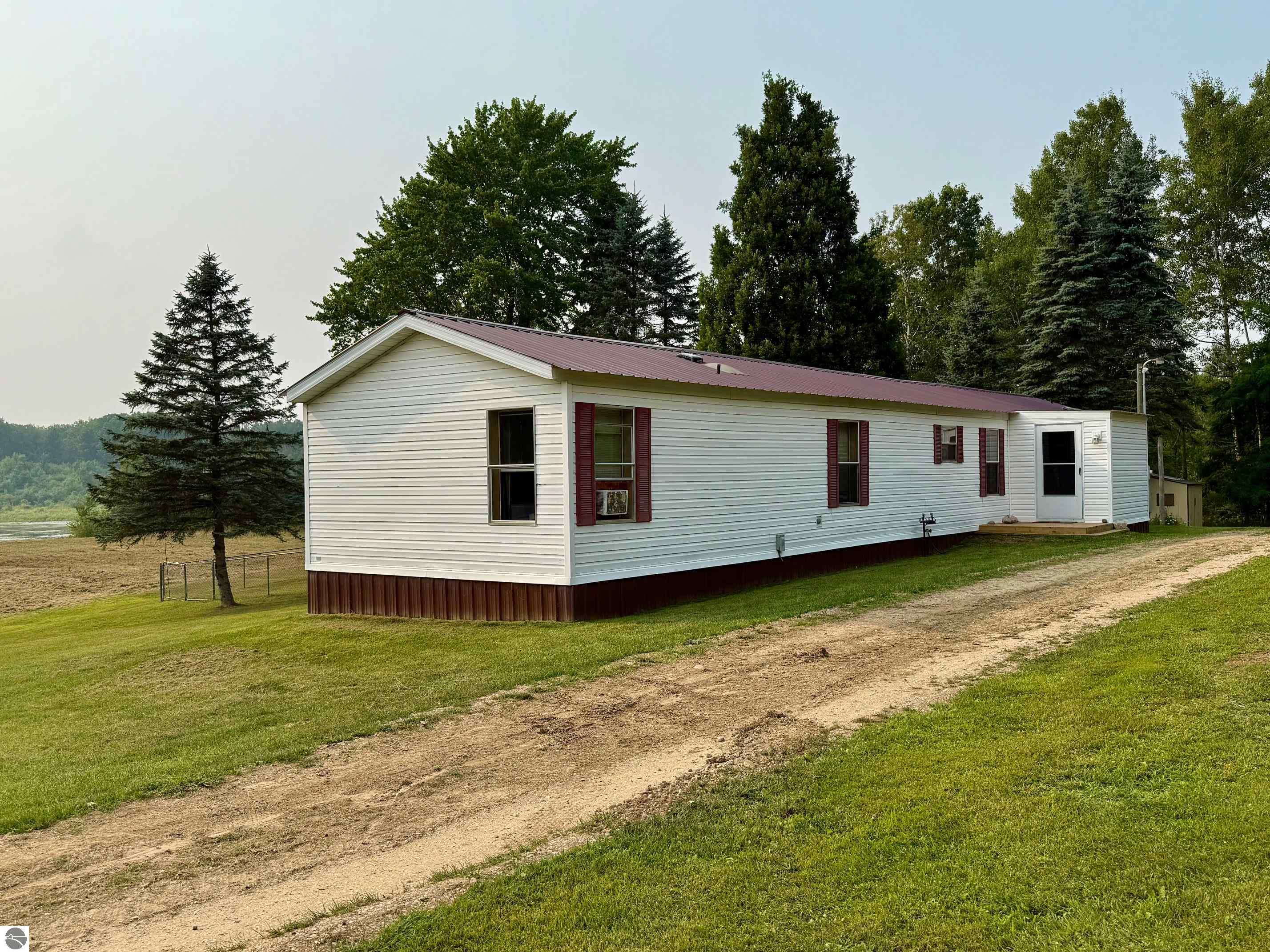 18011 13 Mile Road, Leroy, MI 49655 — Photo 30