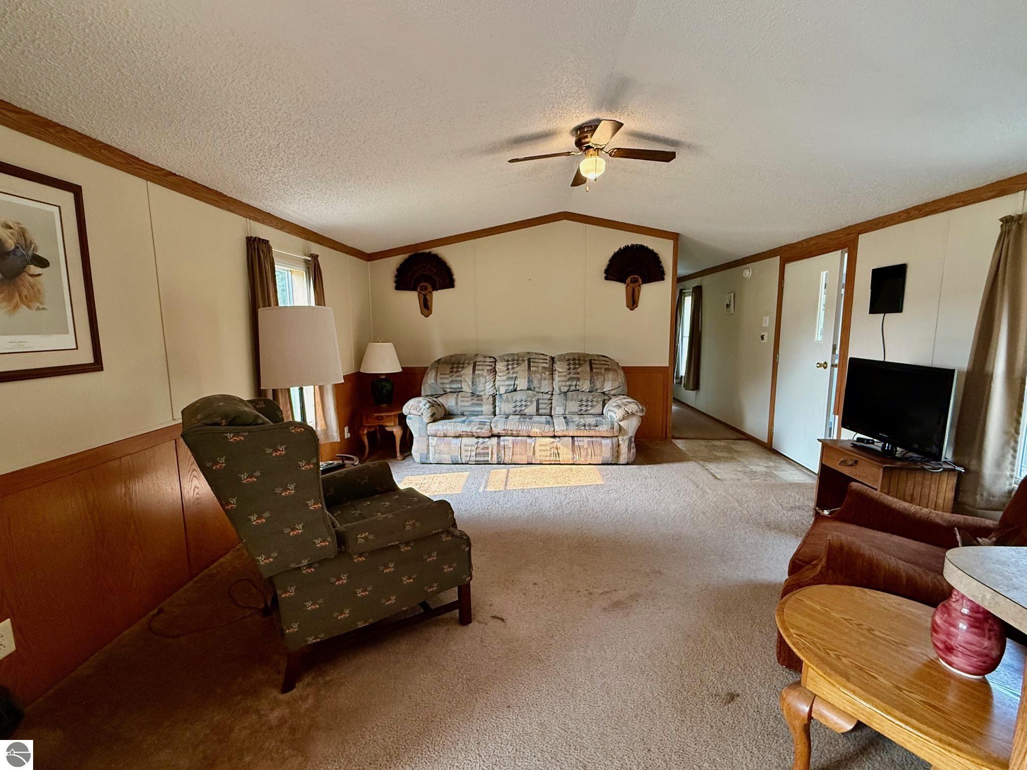 18011 13 Mile Road, Leroy, MI 49655 — Photo 31