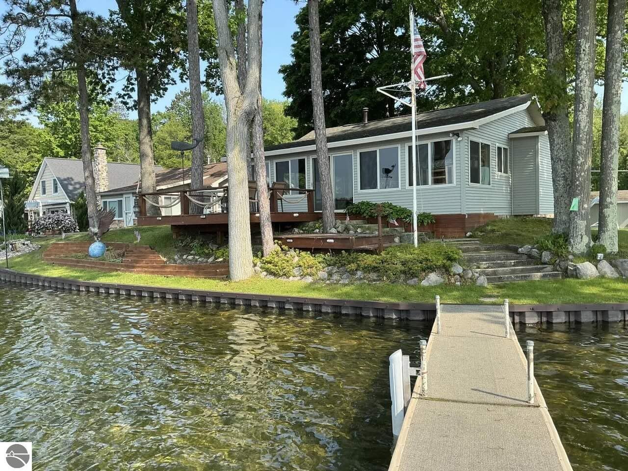 3606 South Drive, Lupton, MI 48635 — front exterior