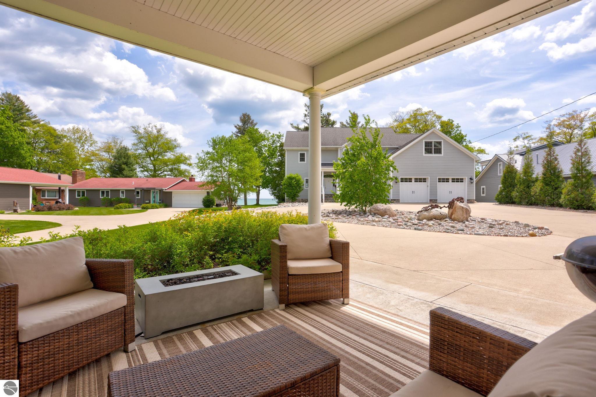 1147 N Bay Drive, Tawas City, MI 48763 — Photo 68