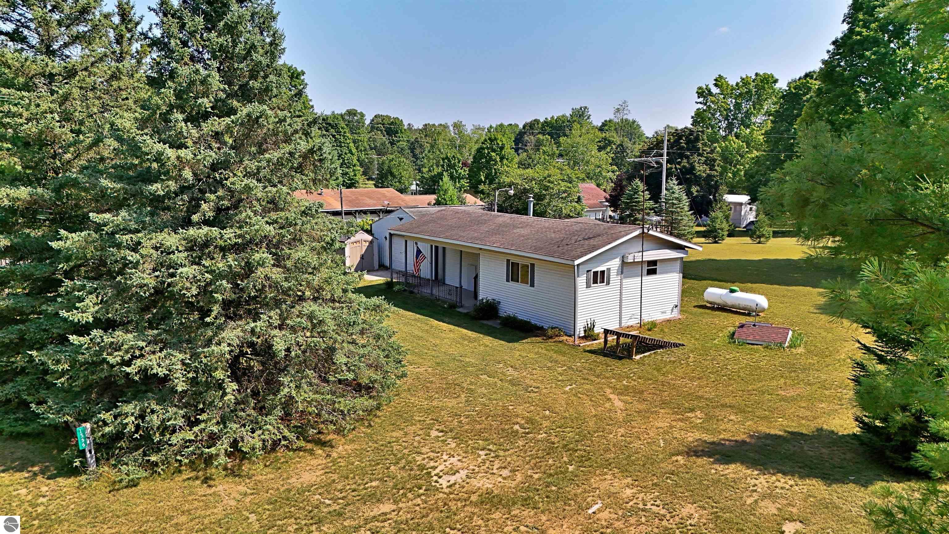 1556 Kimberly Road, Mesick, MI 49668 — front exterior