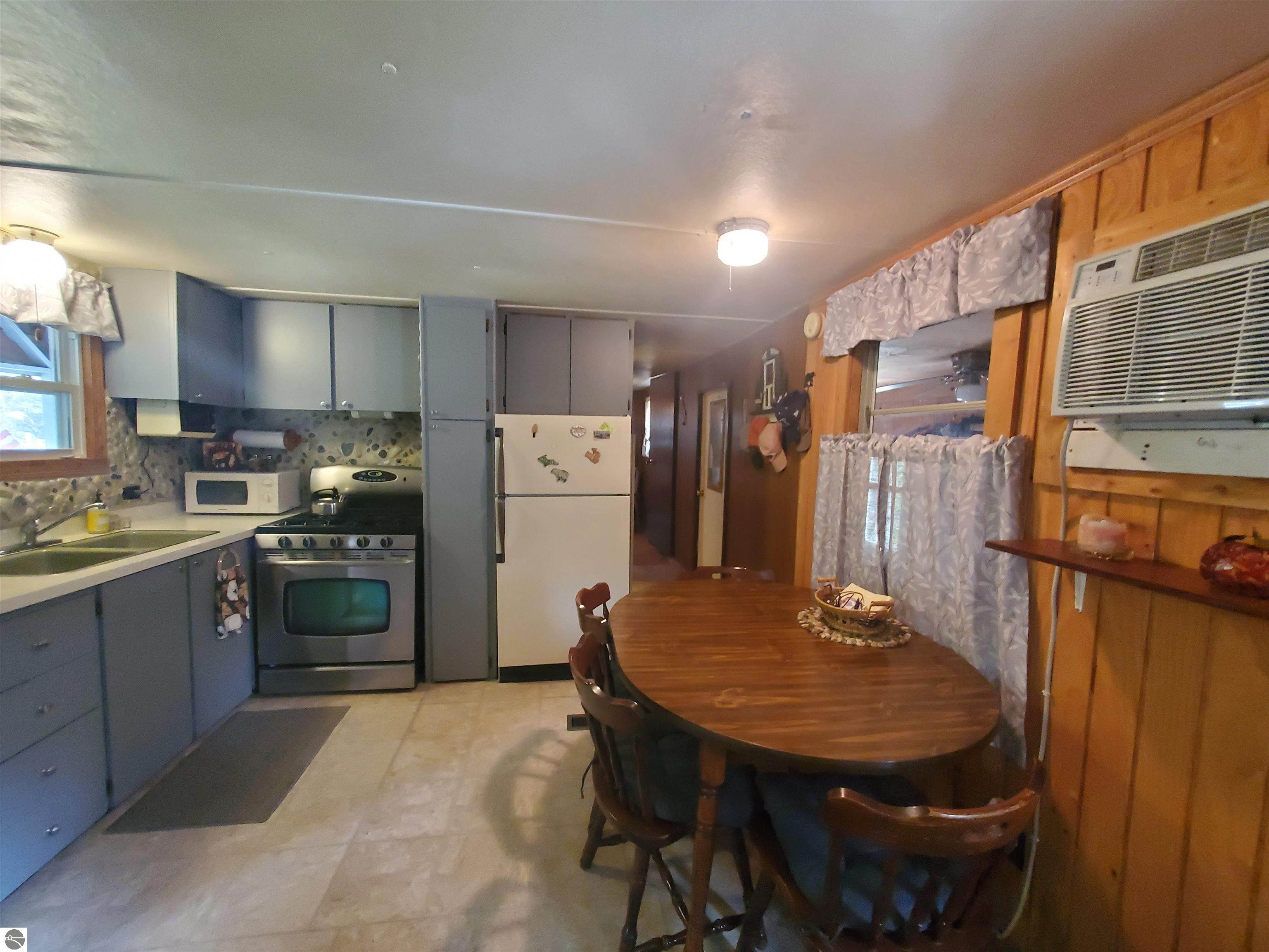1556 Kimberly Road, Mesick, MI 49668 — Photo 20