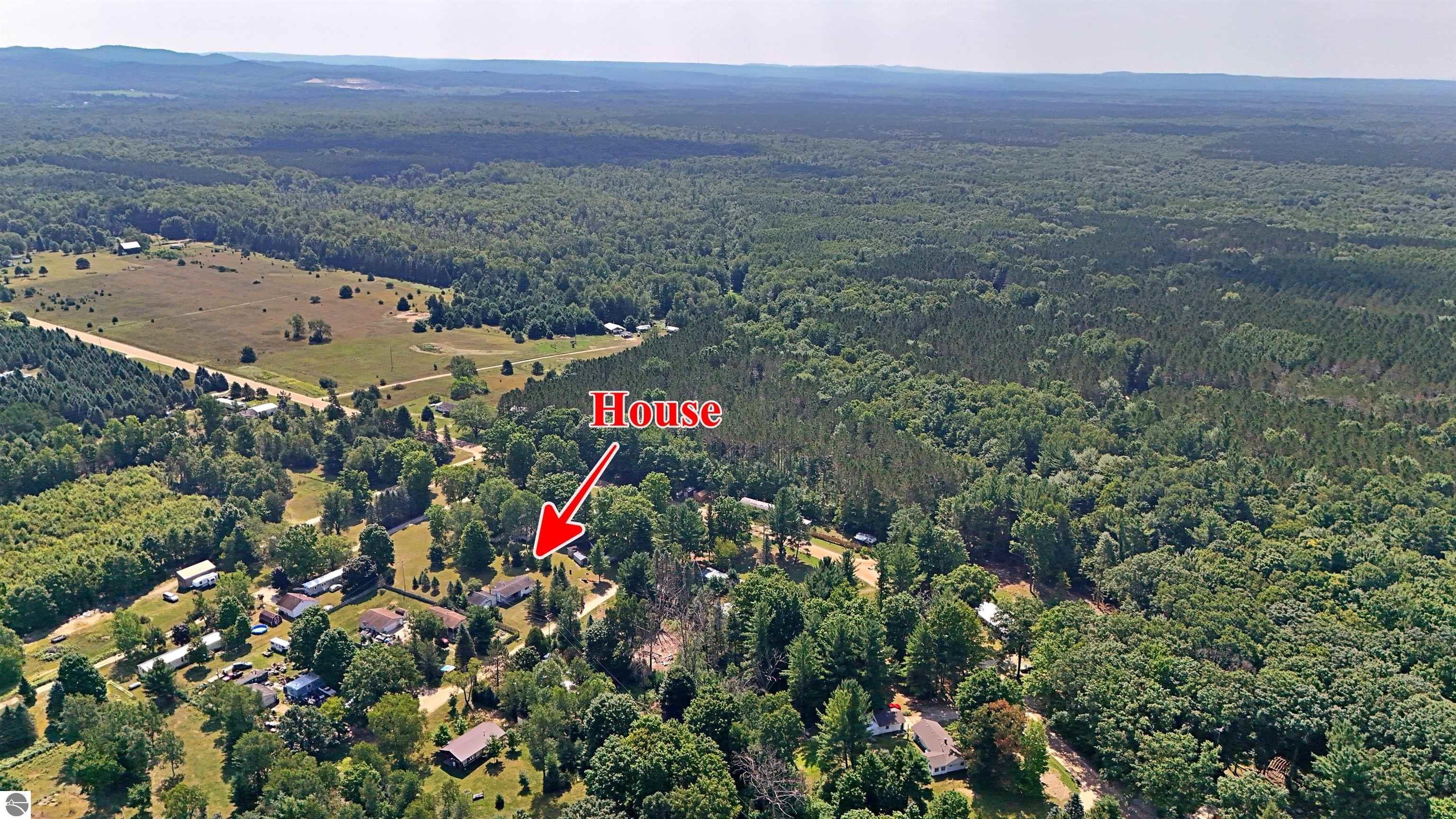 1556 Kimberly Road, Mesick, MI 49668 — Photo 10