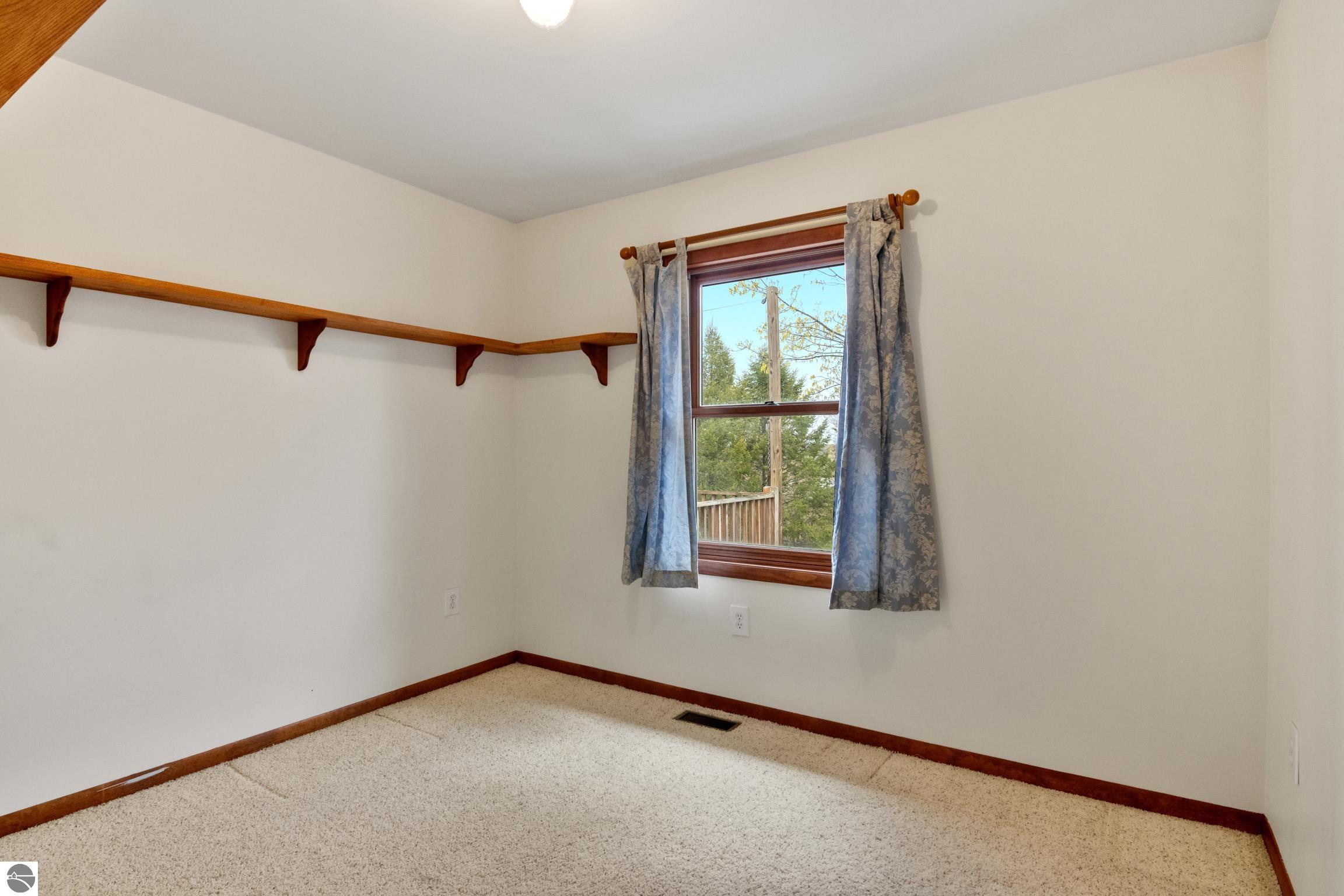 1501 S Ruby Lane, Lake Leelanau, MI 49653 — Photo 19